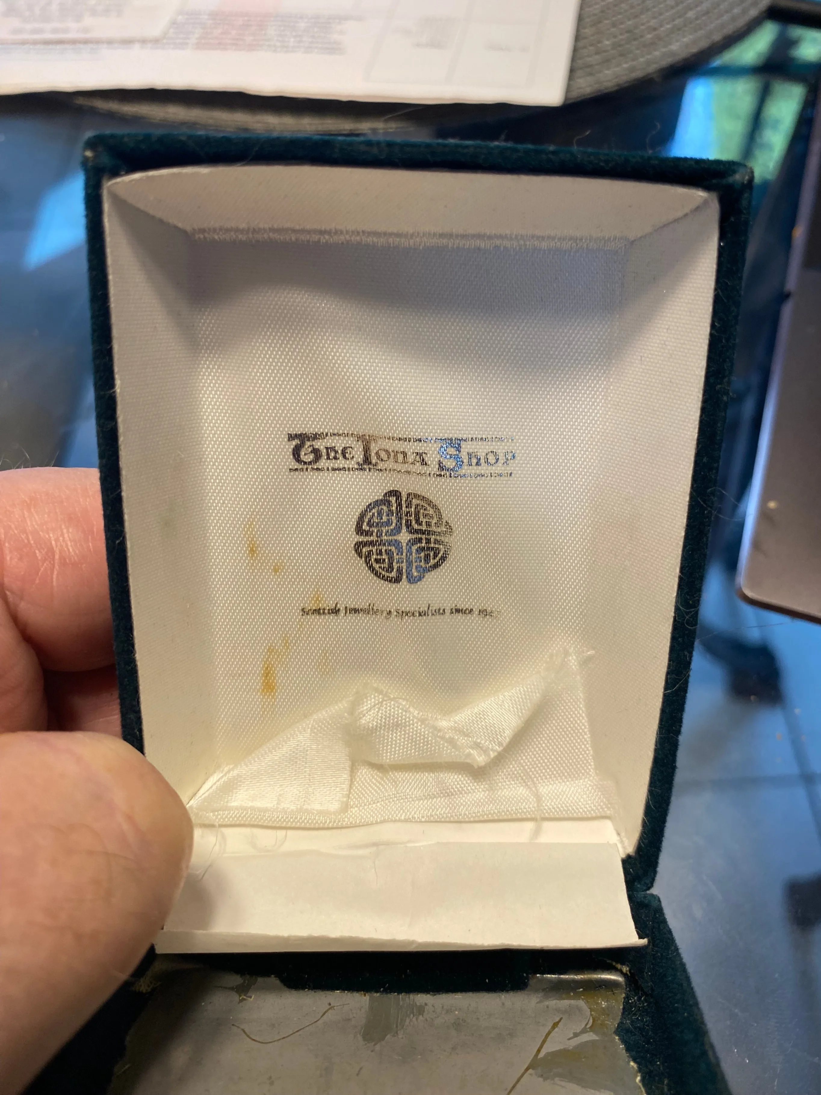 British Vintage Sterling Silver Double Tiger Claw Necklace image indicator(6)