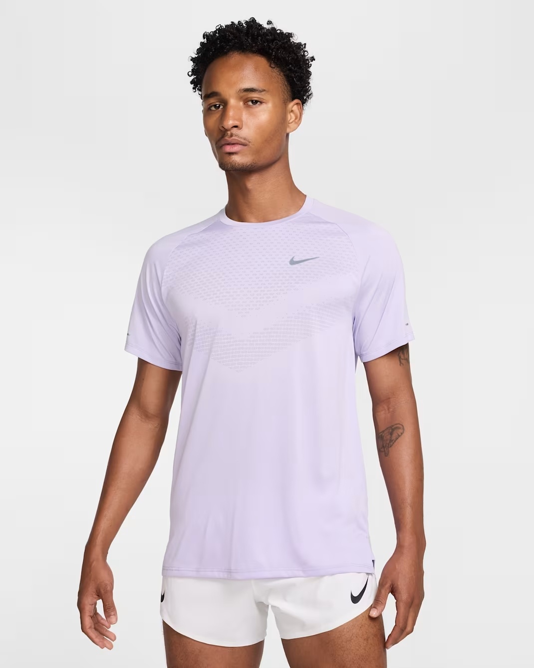 Brand New NIKE Stride Men's Short-Sleeve Running Top (L)