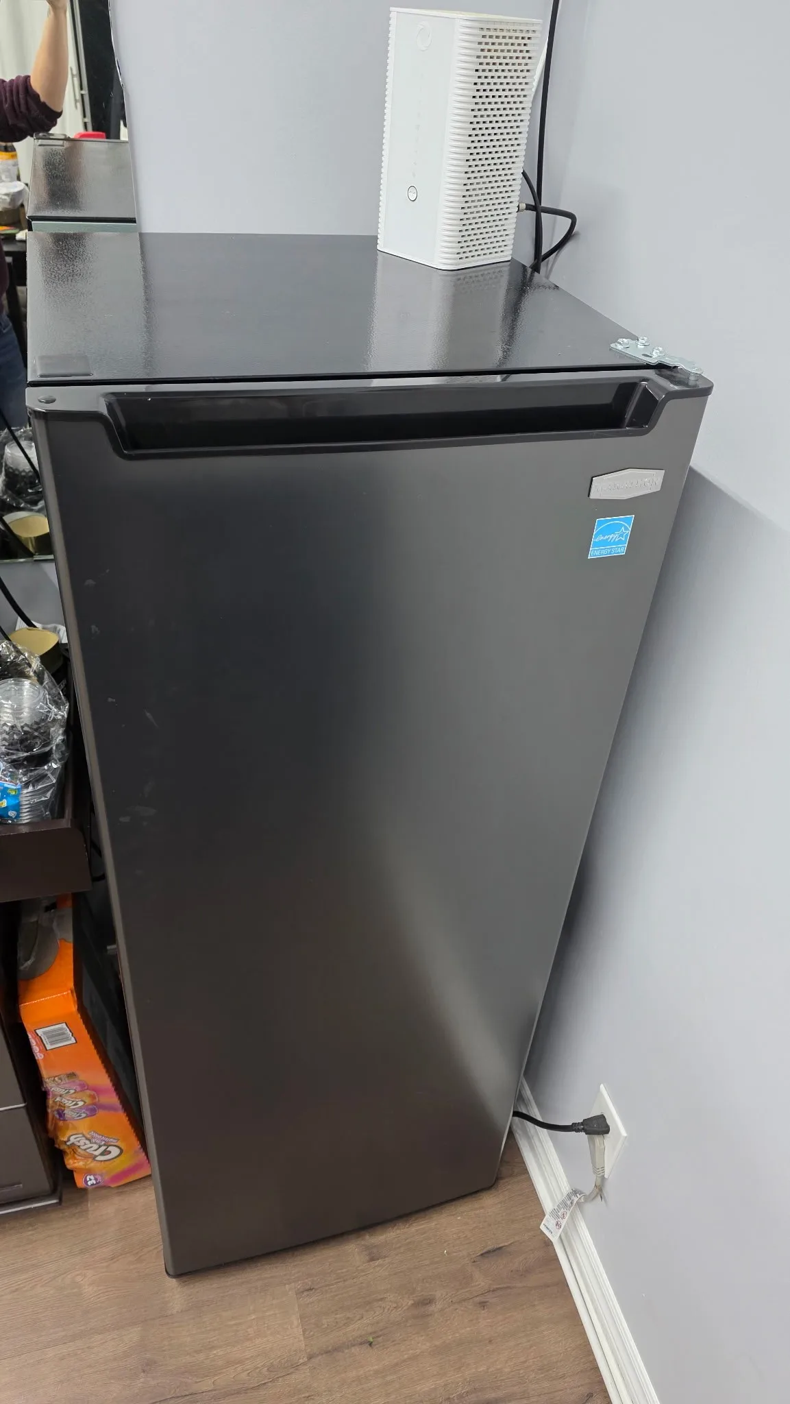 Marathon 22” Black Steel Refrigerator - image indicator(2)