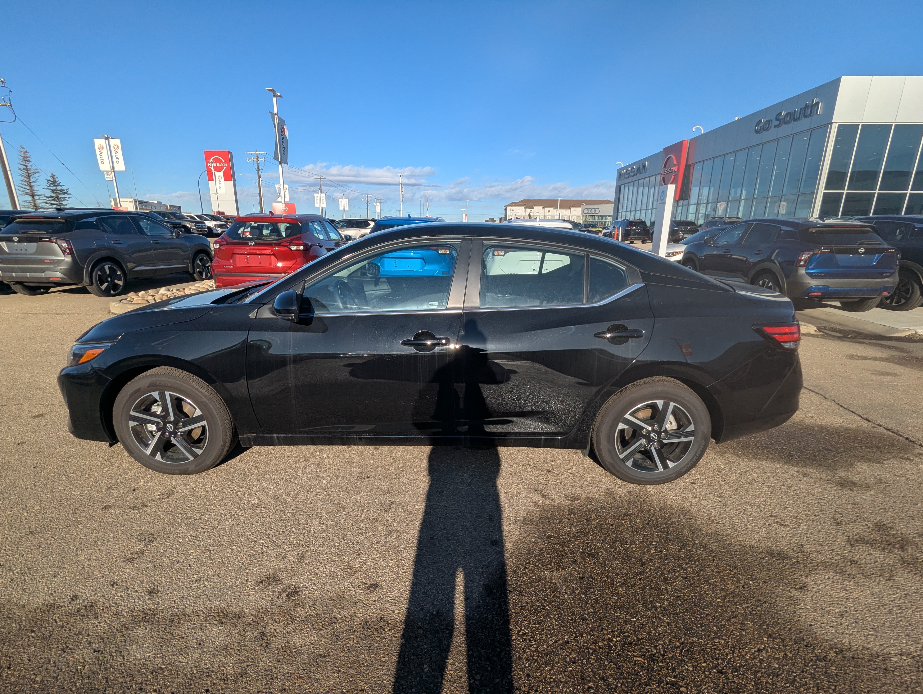 2025 Nissan Sentra SV - photo 2