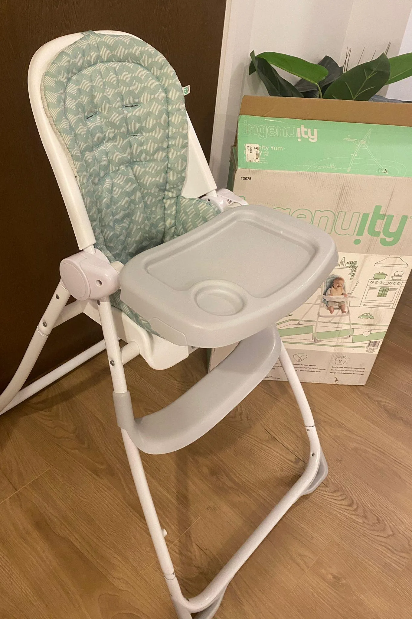 Ingenuity Yummity Yum Easy Folding High Chair - Goji image indicator(4)