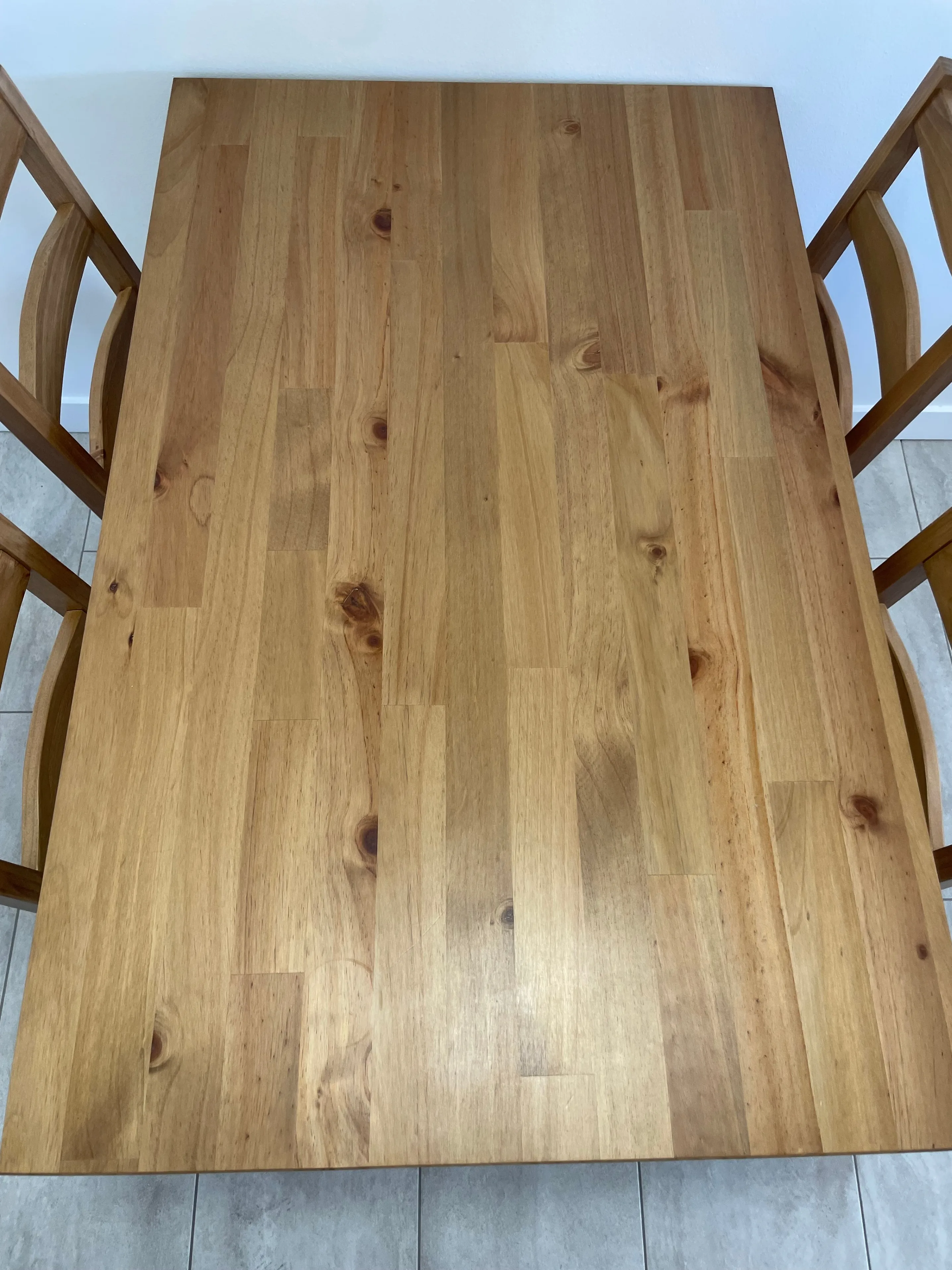 Table & 4 Chairs Set image indicator(4)