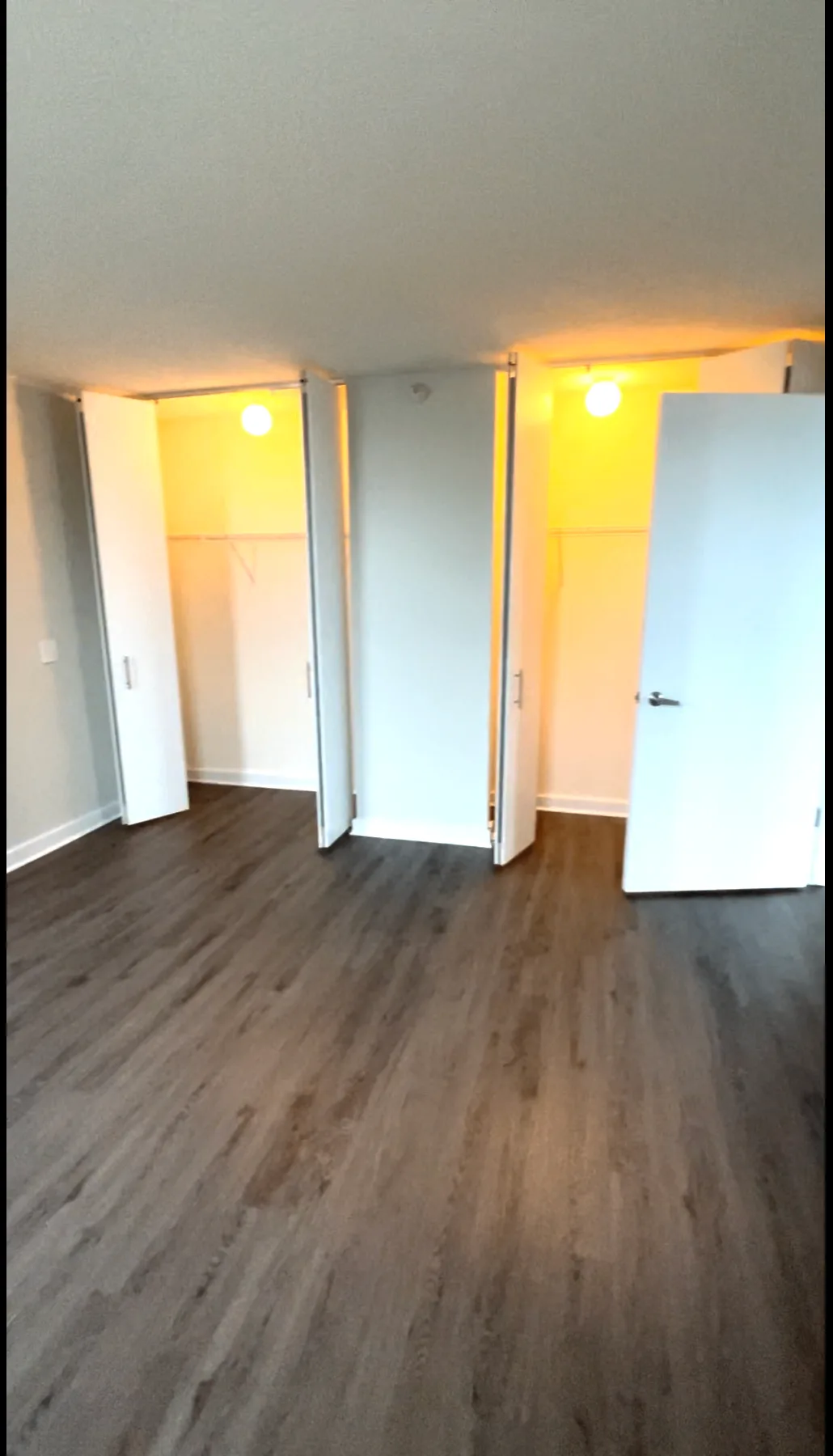 Sublease 1 Bed 1 Bath - Apartment image indicator(7)