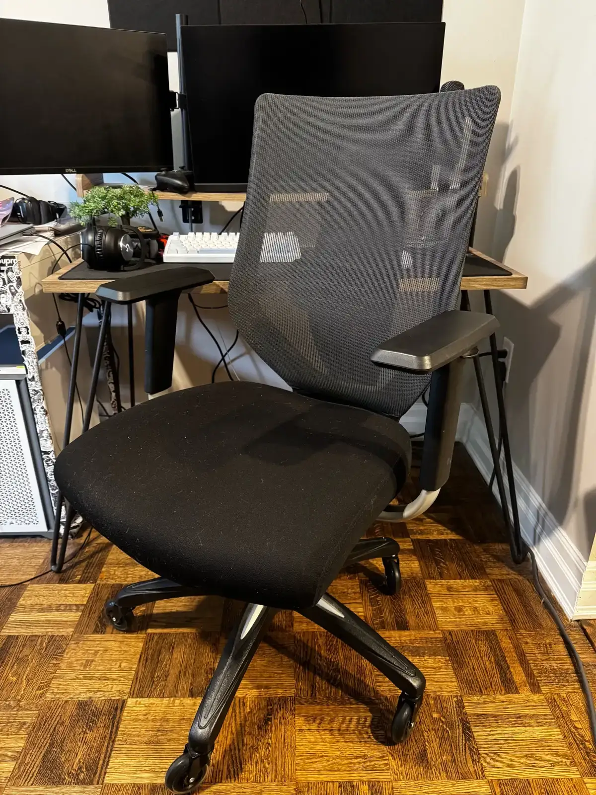 Ergonomic Office Chair