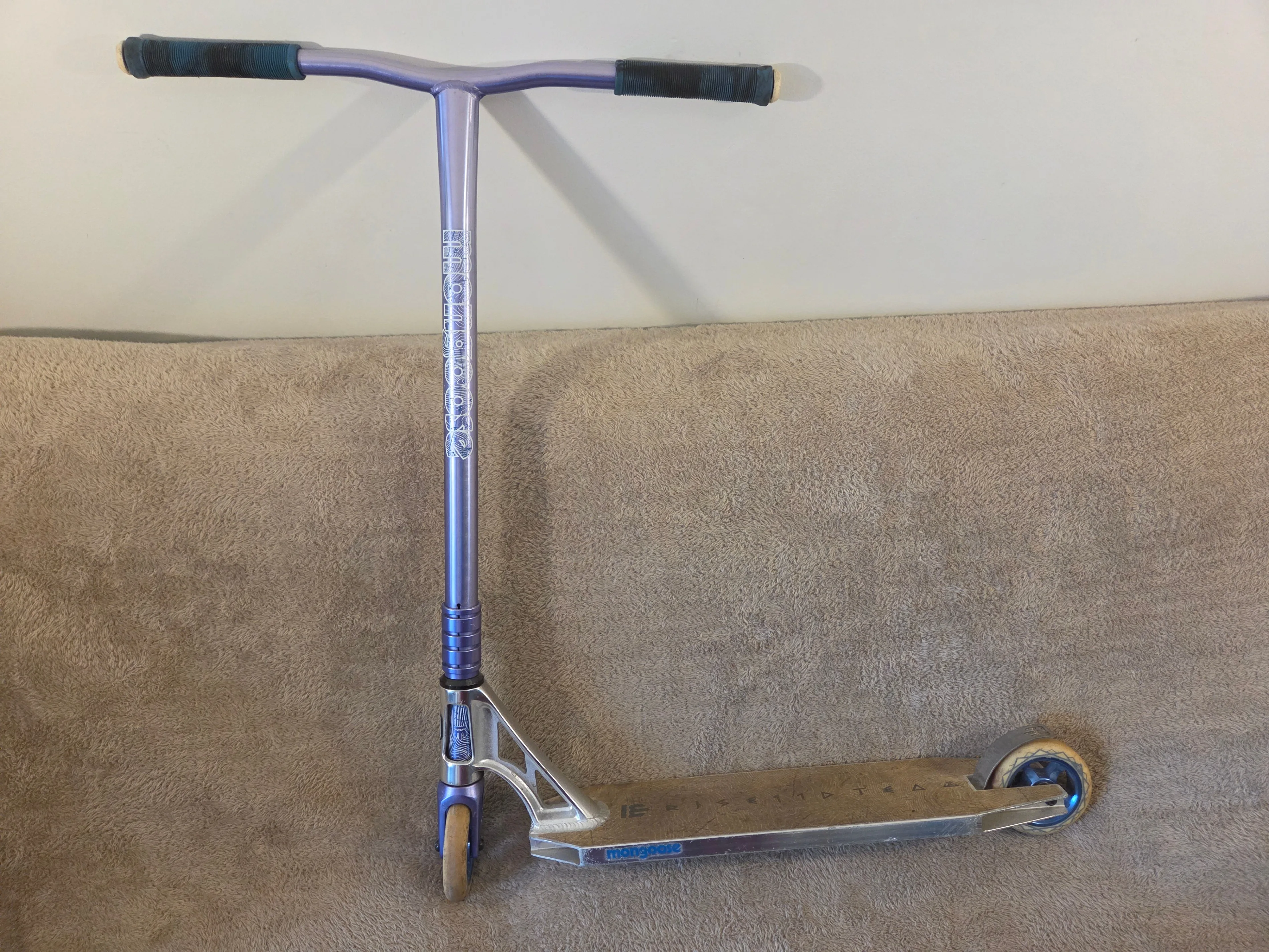 Mongoose Rise 110 Team Pro Scooter, 110 mm image indicator(5)