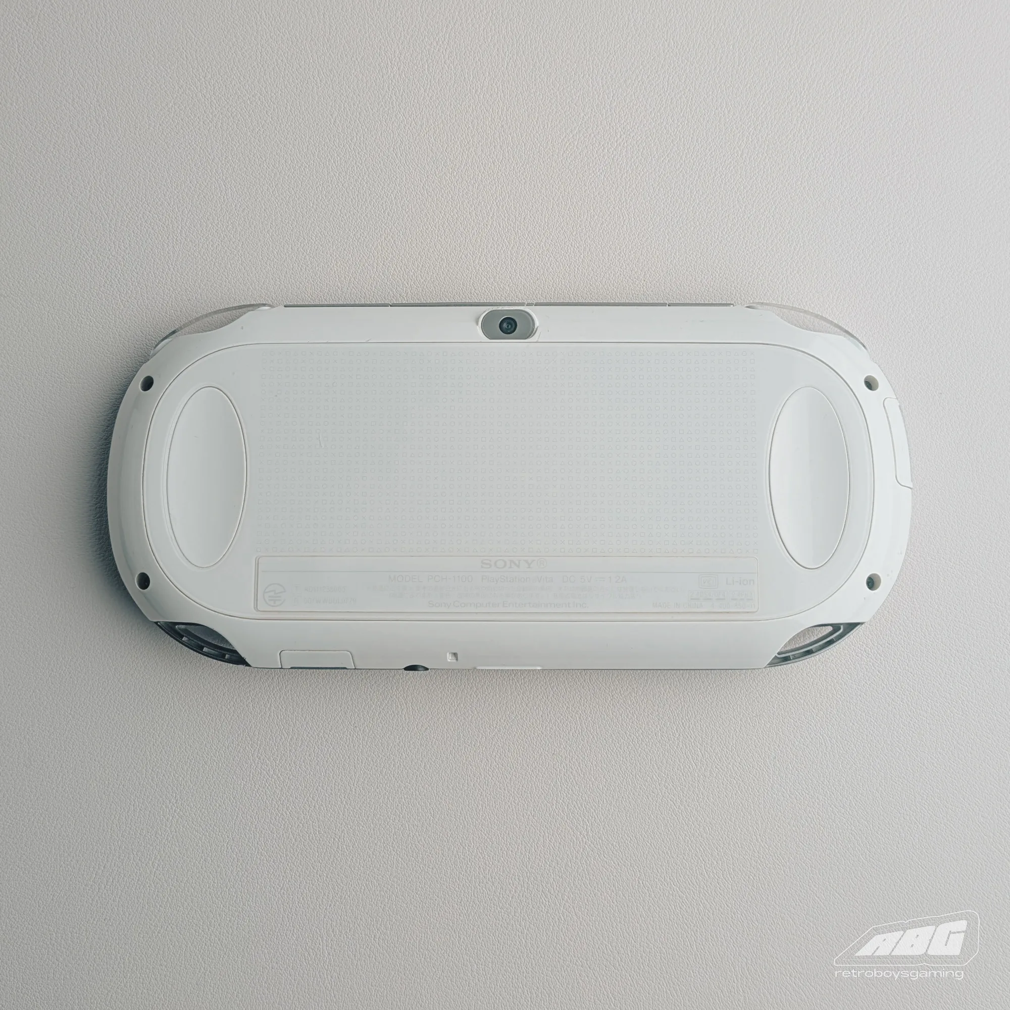 Sony PSVita 1000 (White, Modded) image indicator(2)