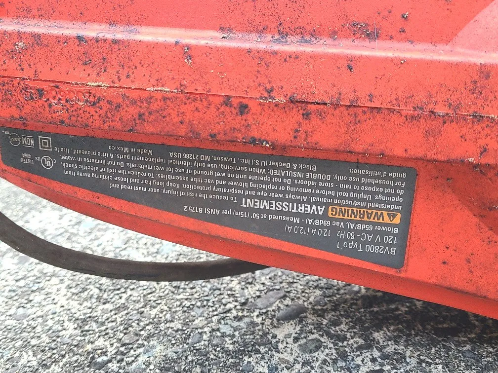 Black&Decker electric leaf blower image indicator(4)