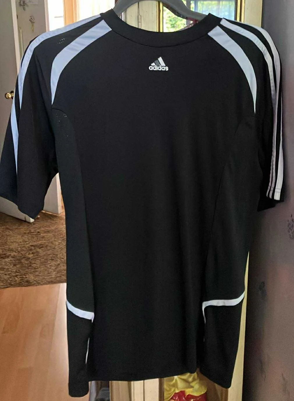 Man Adidas Athletic Top - Size M