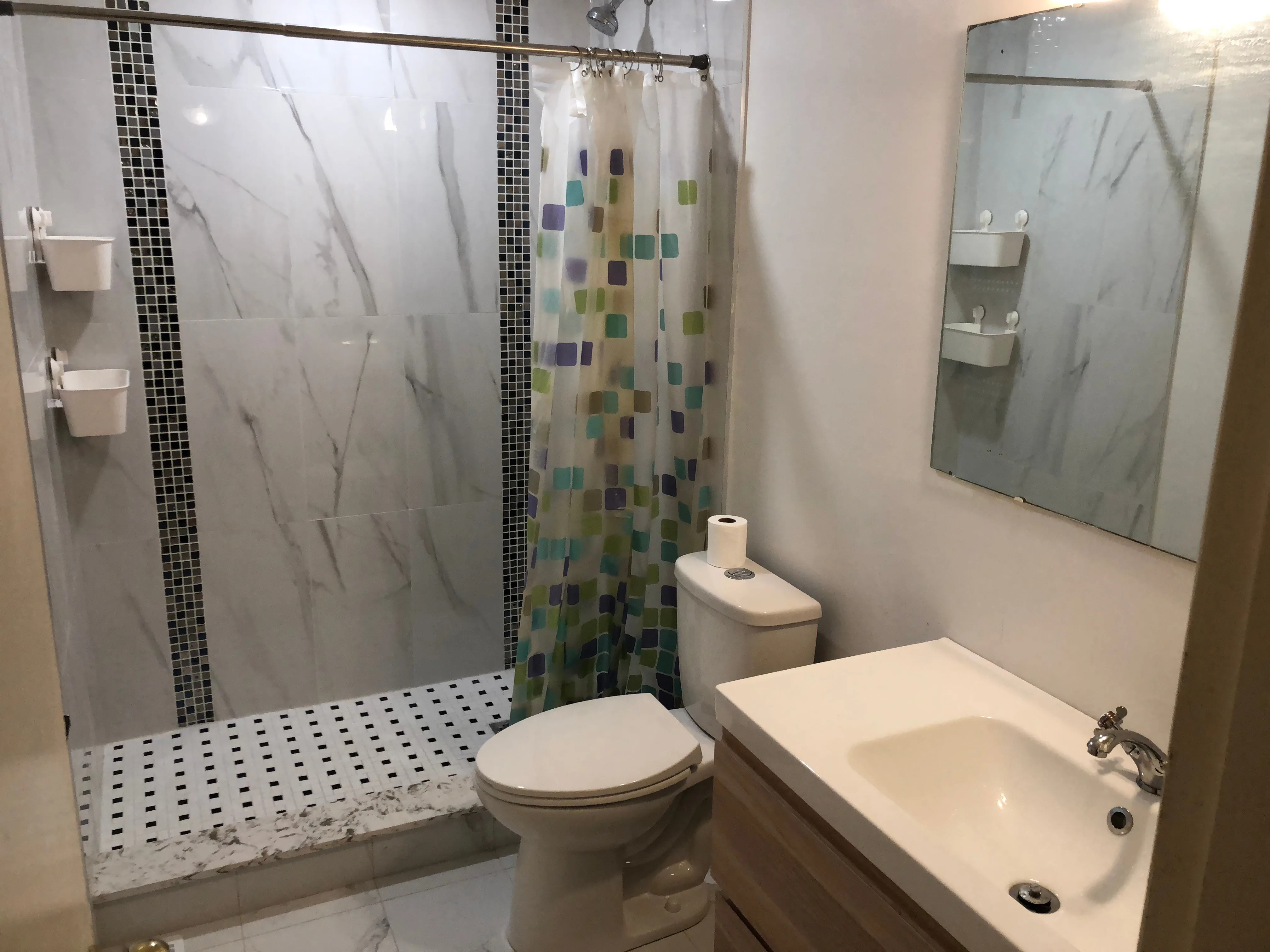 Single Room for Rent – Available December 1. image indicator(5)