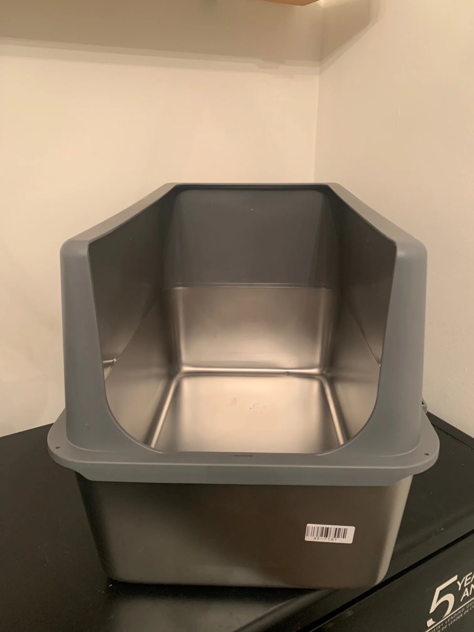 New Very High Sides Stainless Steel Cat Litter Box thumbnail