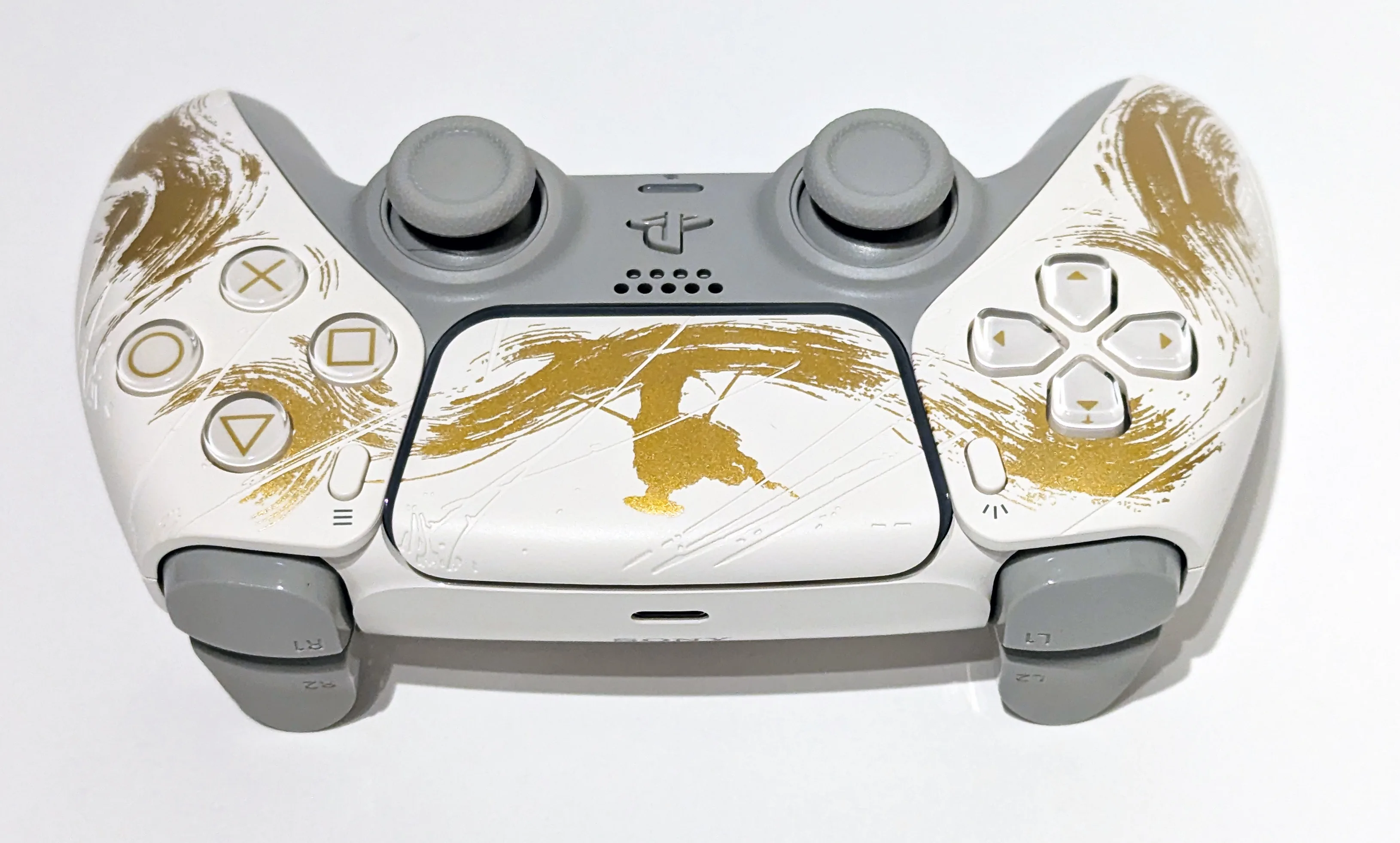 Ghost of Yotei Gold PS5 Controller - Brand NEW Open Box image indicator(3)