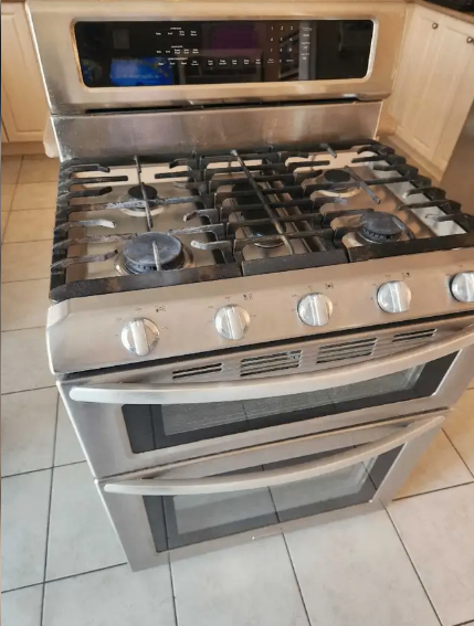 Whirlpool Stainless Steel Double oven Gas Range Stove - photo 3