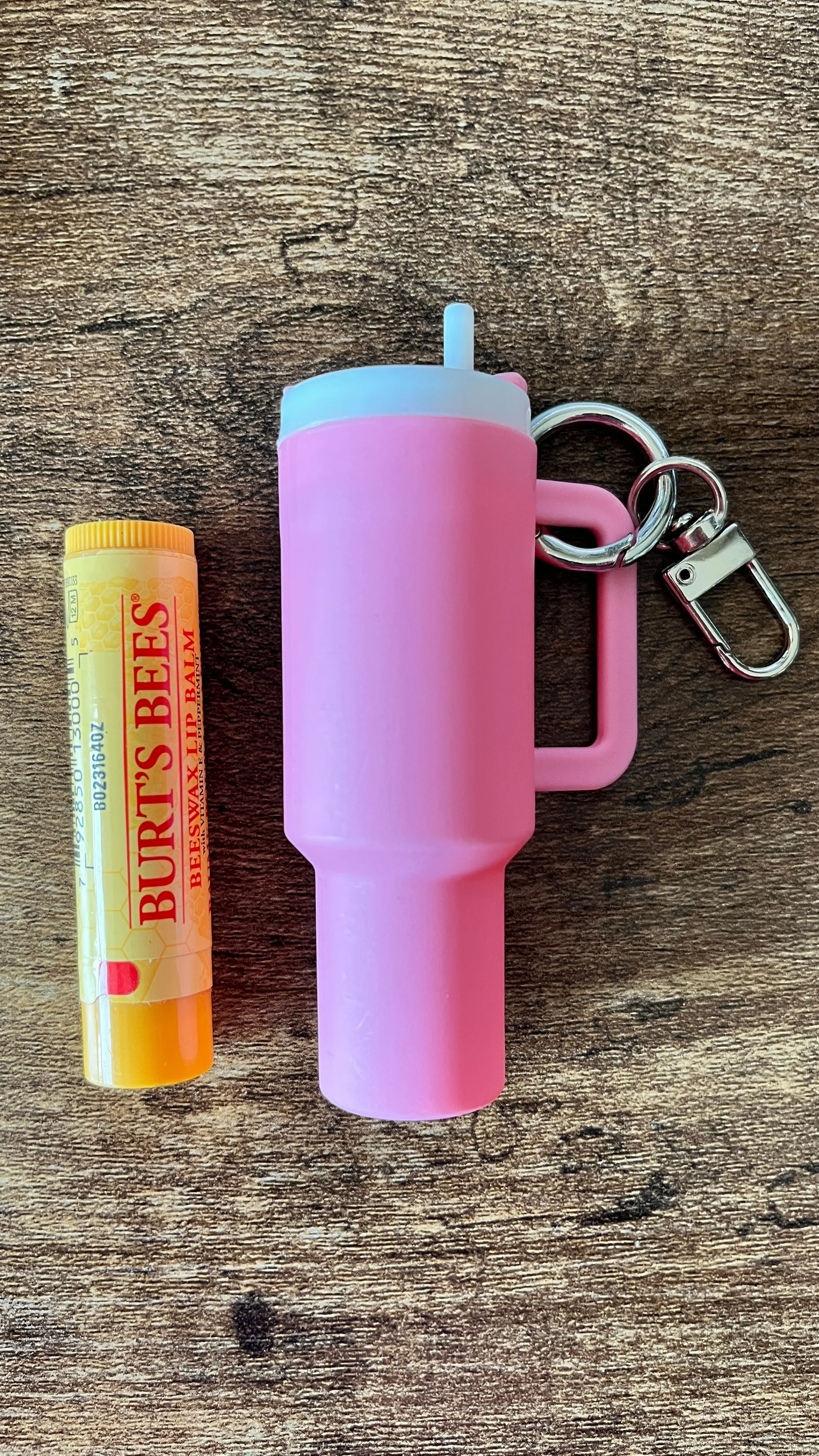 Tumbler with Screw Top to hold your items image indicator(2)