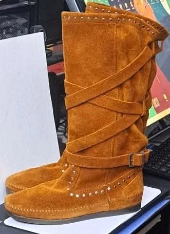 Genuine Thick Soft Leather Boots w/ Reversible Straps Looks New image indicator(6)