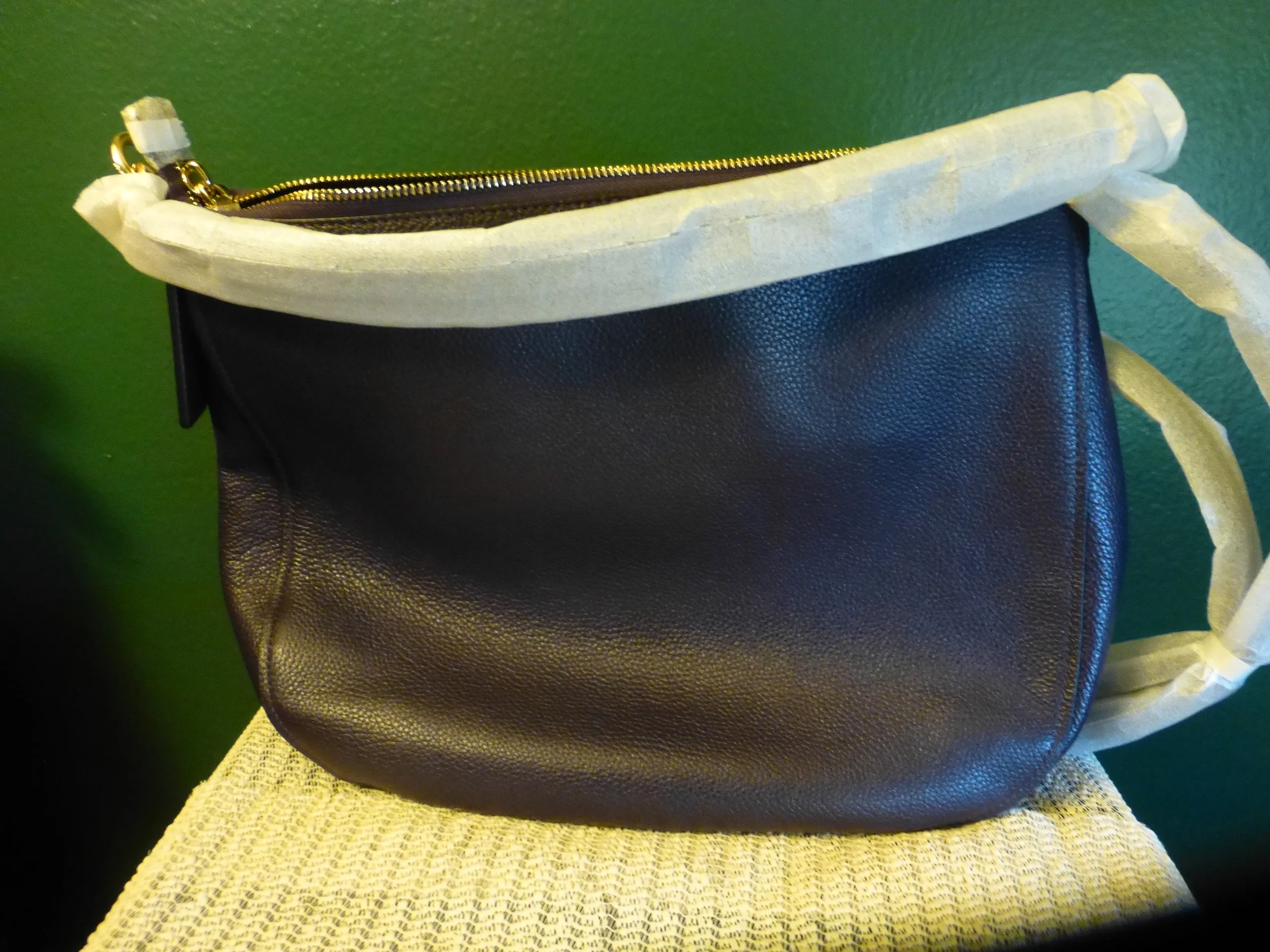 .  Pebbled Turnlock Hobo Women's Handbag image indicator(2)