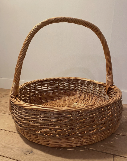 Large Rare Decorative Wicker Basket with Handle 24"W - photo 4