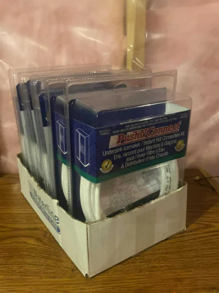 PushNConnect Undersink Icemaker/Instant Hot Connection Kits thumbnail