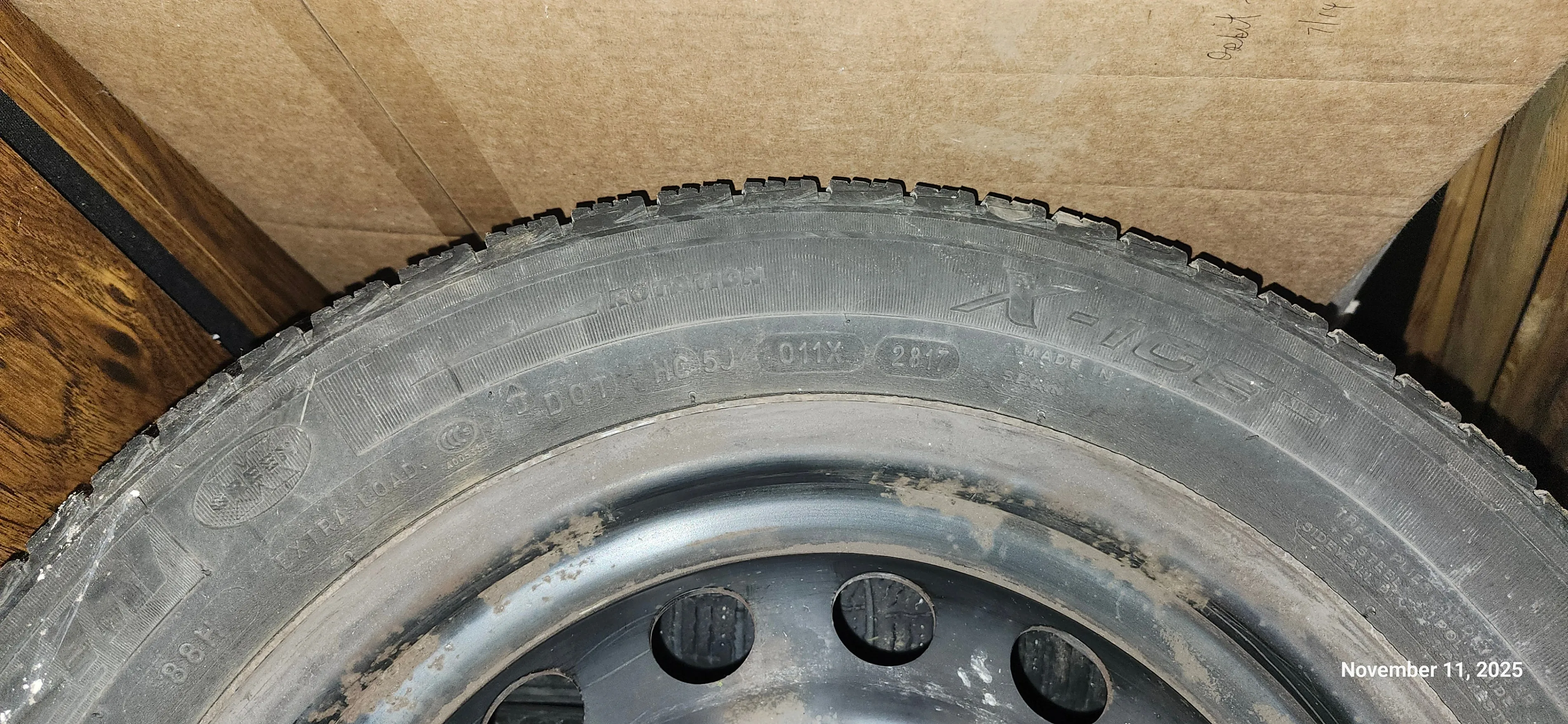 185/60R15 OEM 2015 Honda Fit image indicator(4)