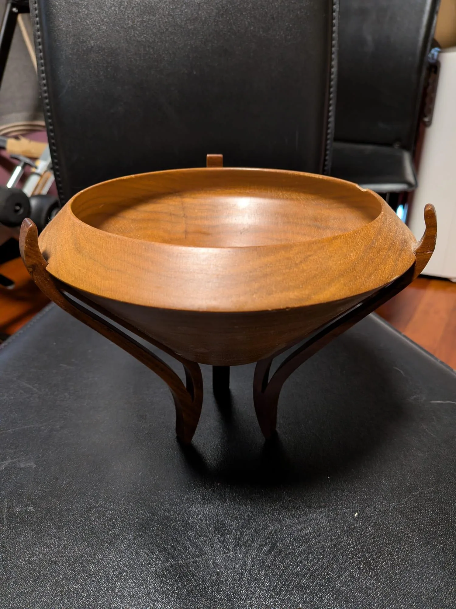 🌿 Handcrafted Turned Wood Bowl with Decorative Legs image indicator(2)