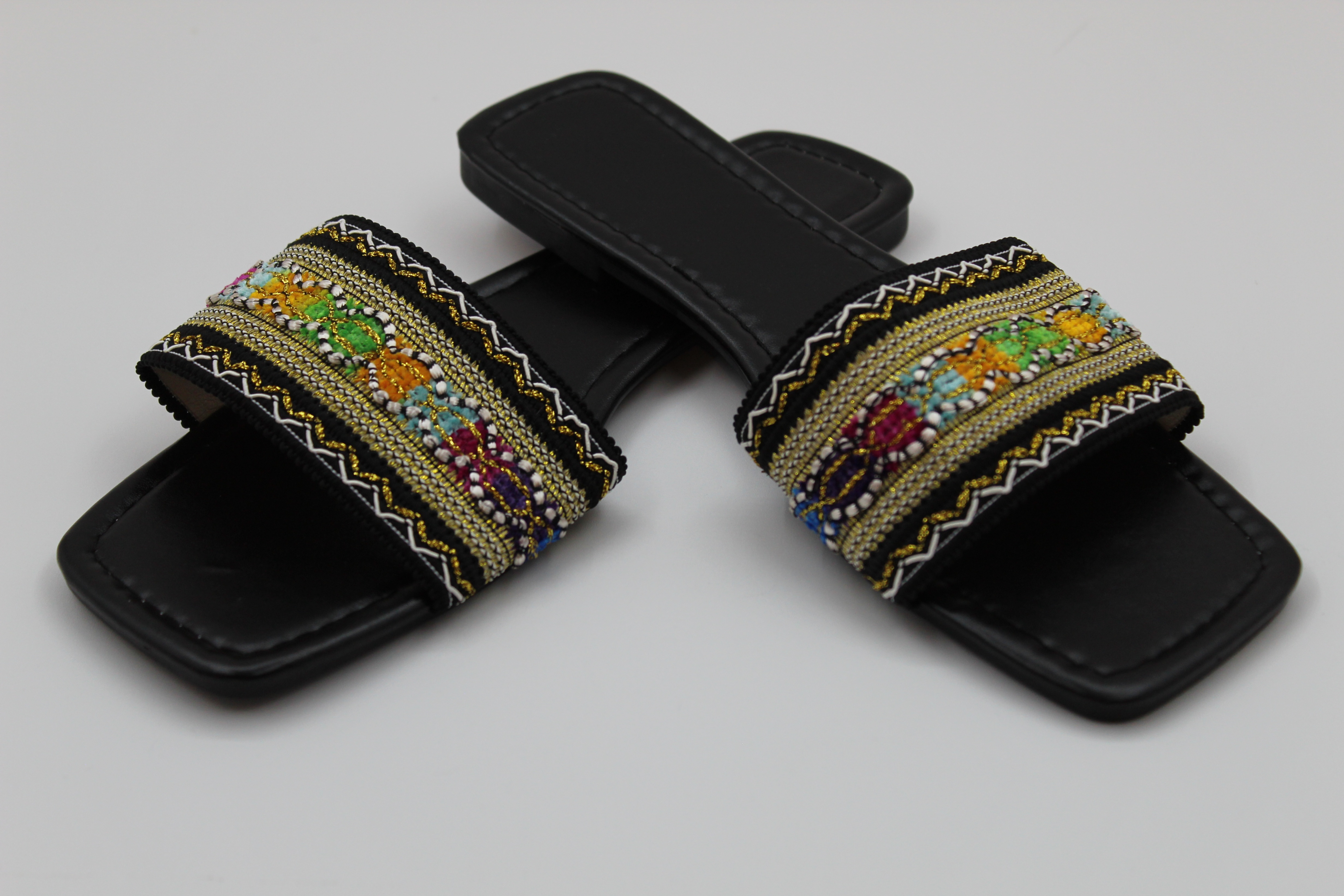 Women's Flat Sandals - photo 2