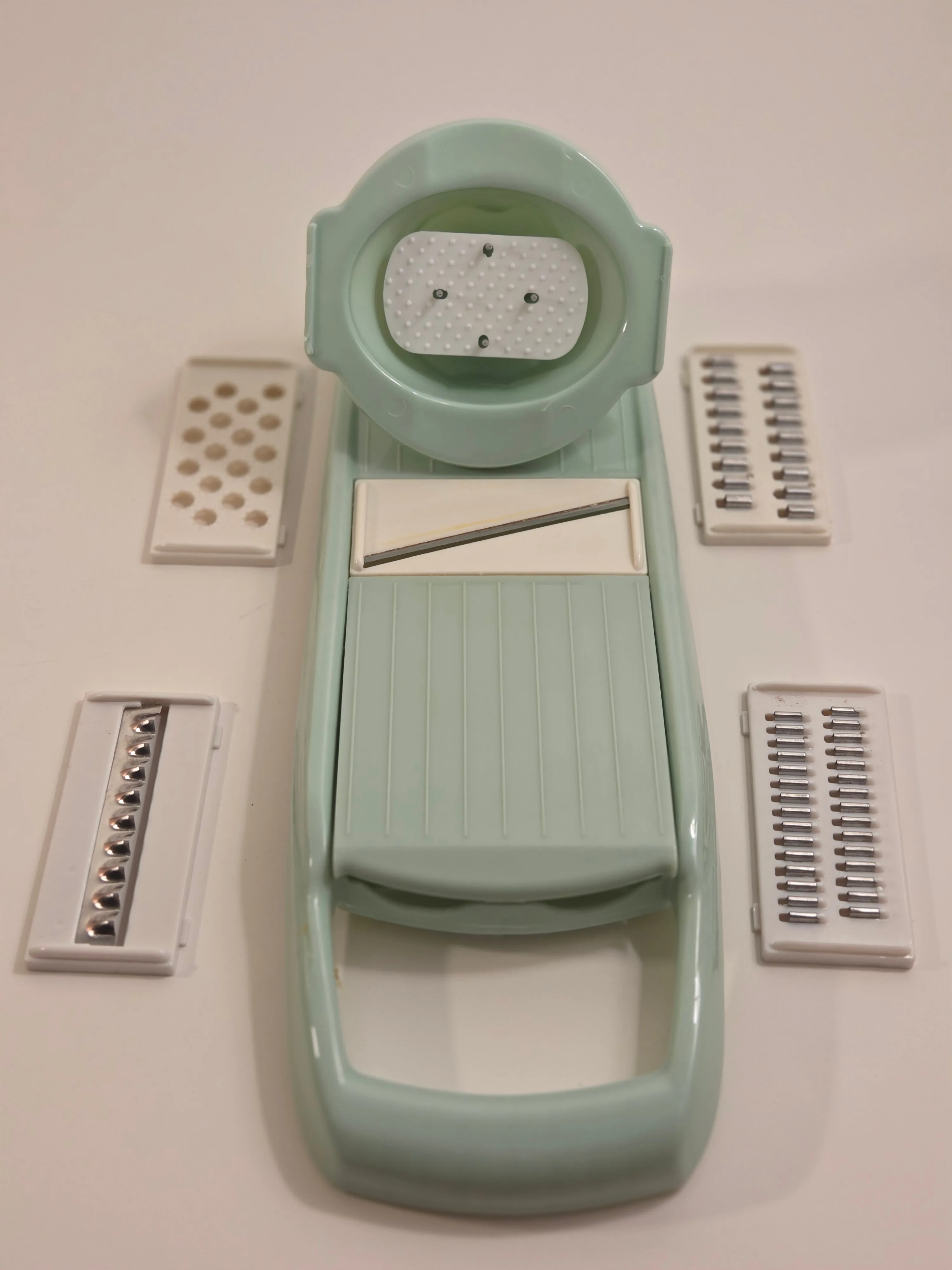 Mandoline Slicer Set, 4 Blades, Mint Green – 1–8 mm image indicator(3)