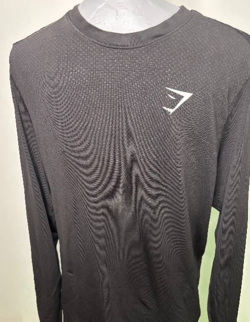 Black Gymshark Long Sleeve Performance Shirt Adult Medium - photo 2