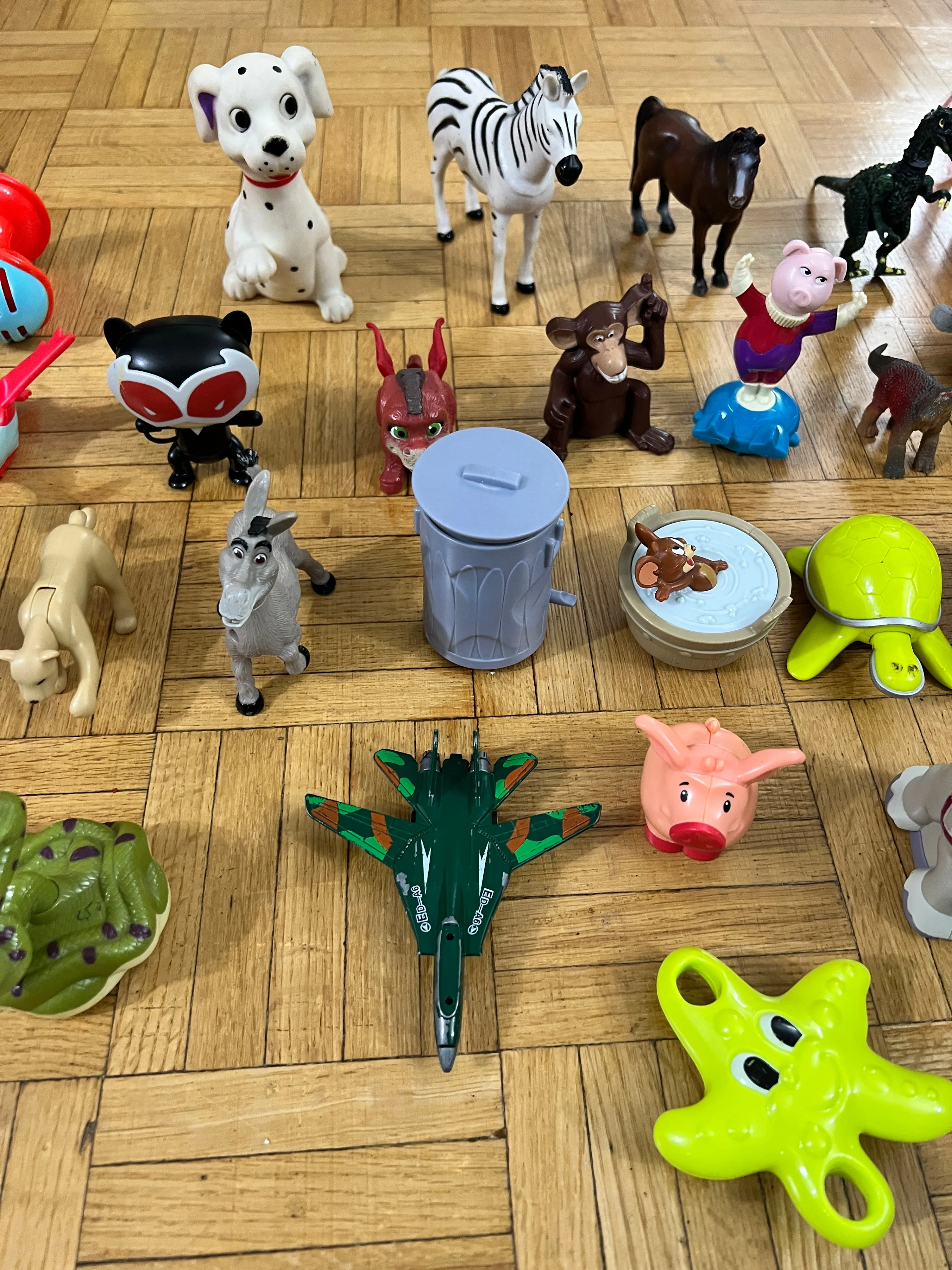 32 toys for kids / jouets pour enfants image indicator(2)