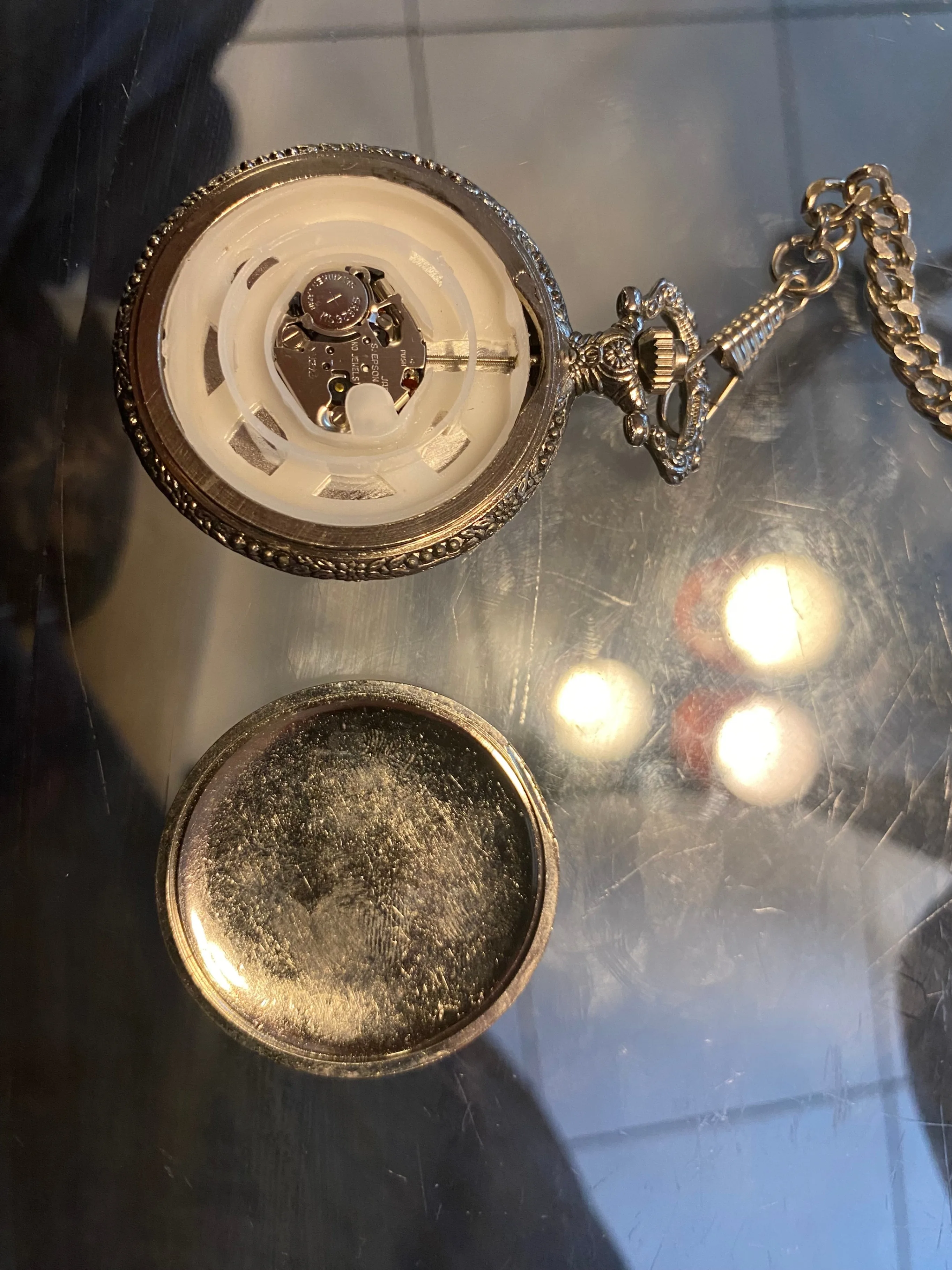 Eagle Star & Philip Wells Pocket Watches image indicator(7)