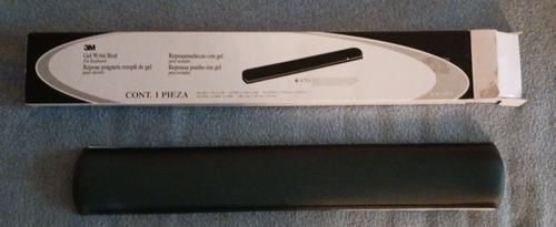 3M Gel Wrist Rest For Keyboard - New In Box