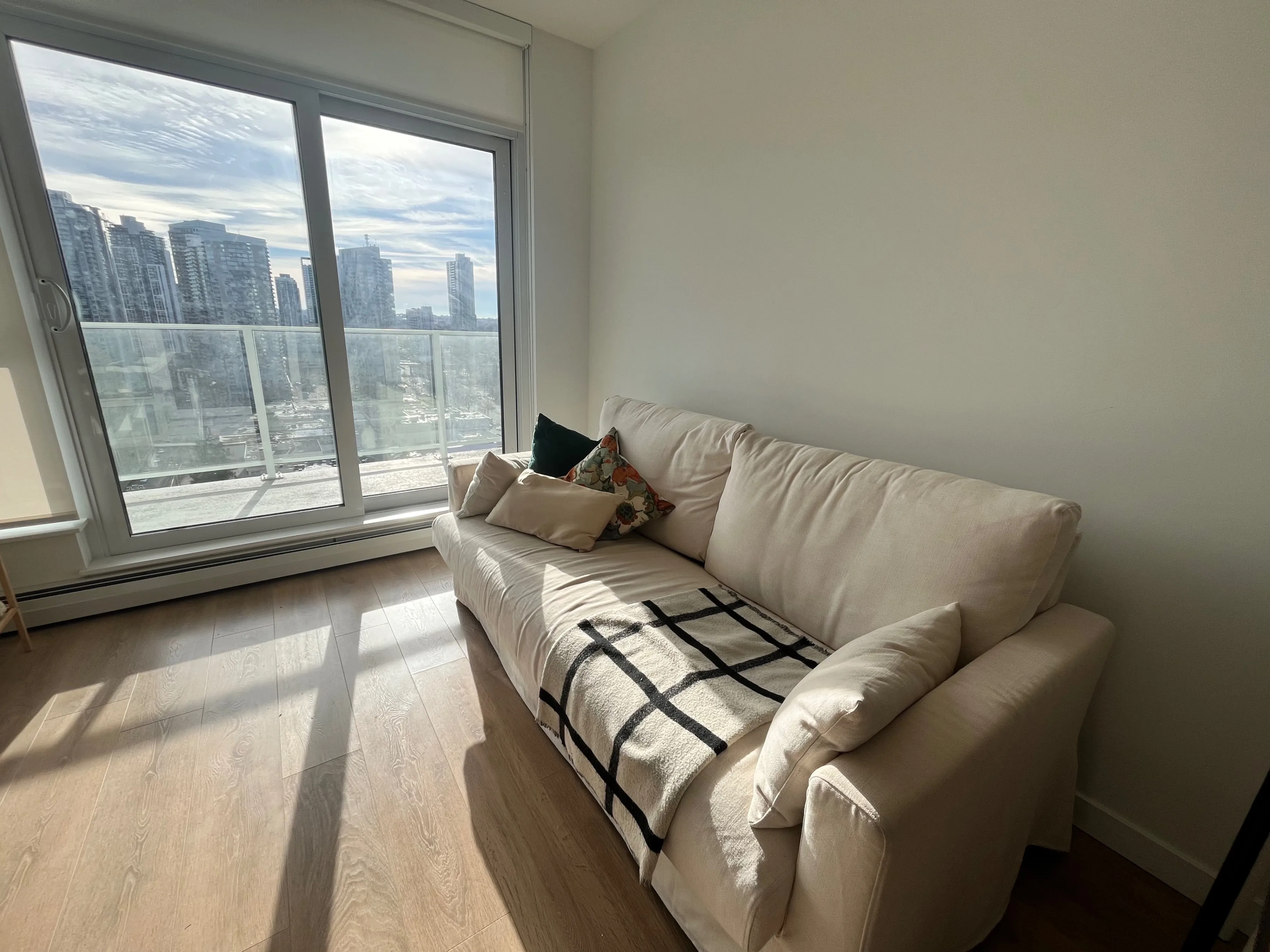 Moving sale! IKEA Sofabed, Queen image indicator(5)