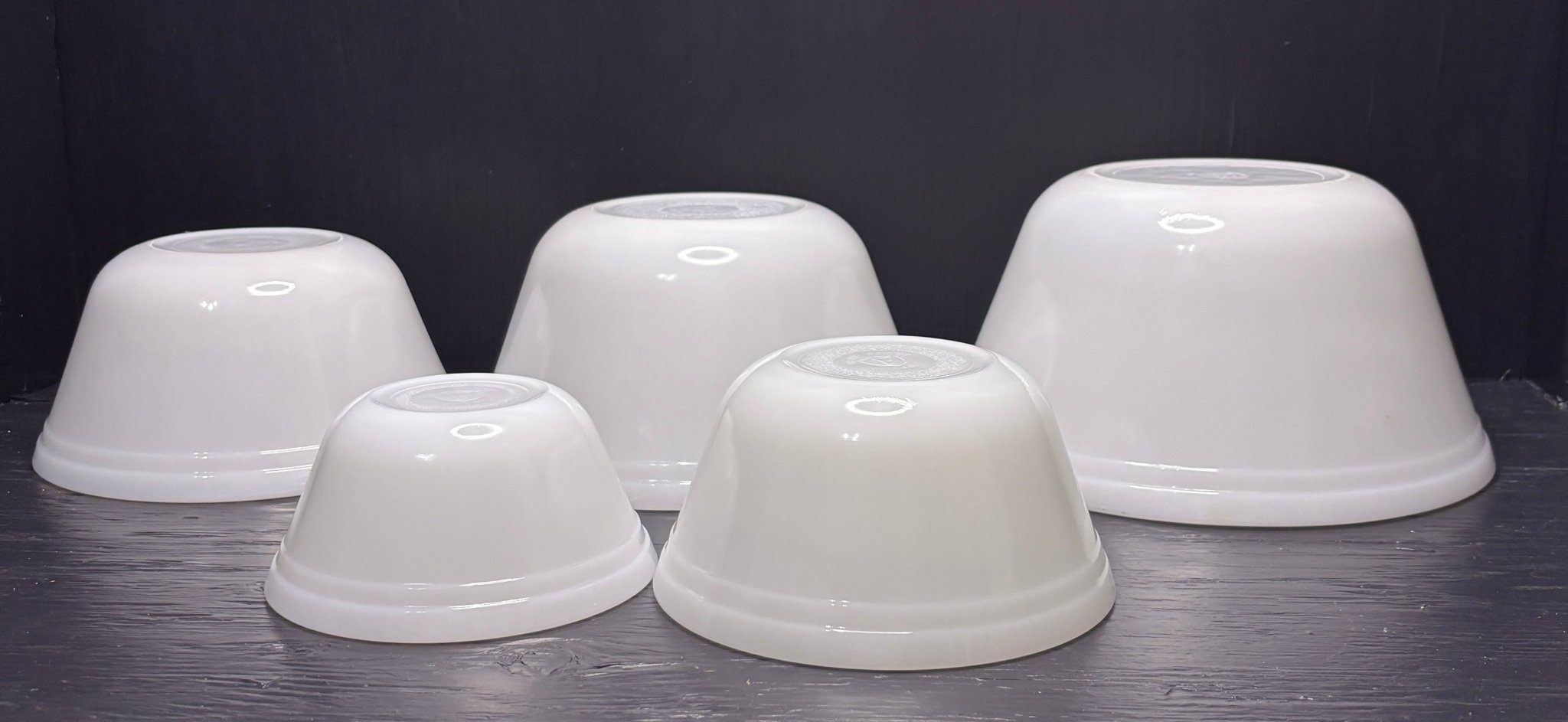 Federal Glass Milk Glass White Mixing Bowl Set - photo 4
