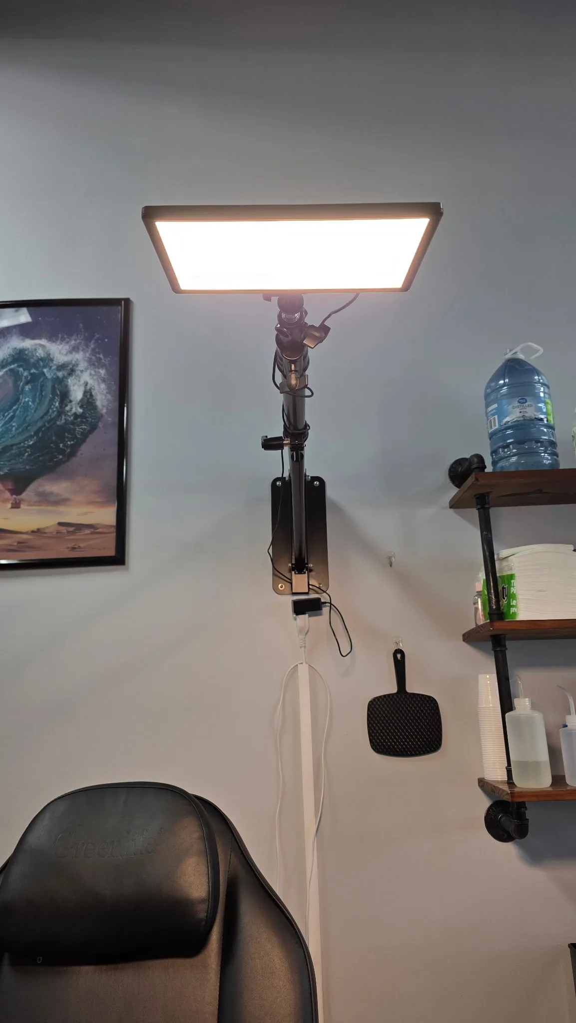 Flat Panel Lights + Wall-Mount Boom Arms image indicator(6)