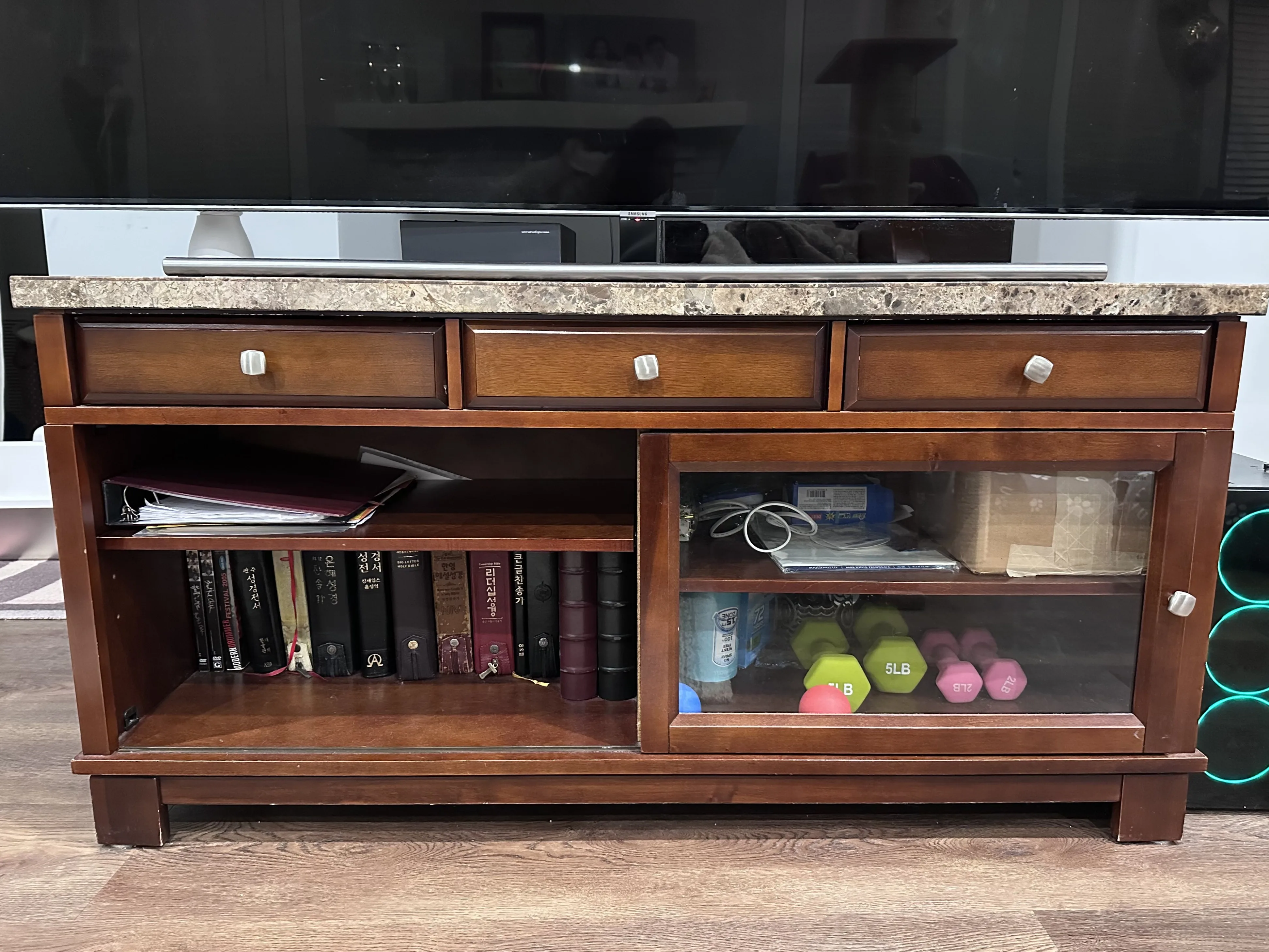 TV Stand Table/ Book Shelf