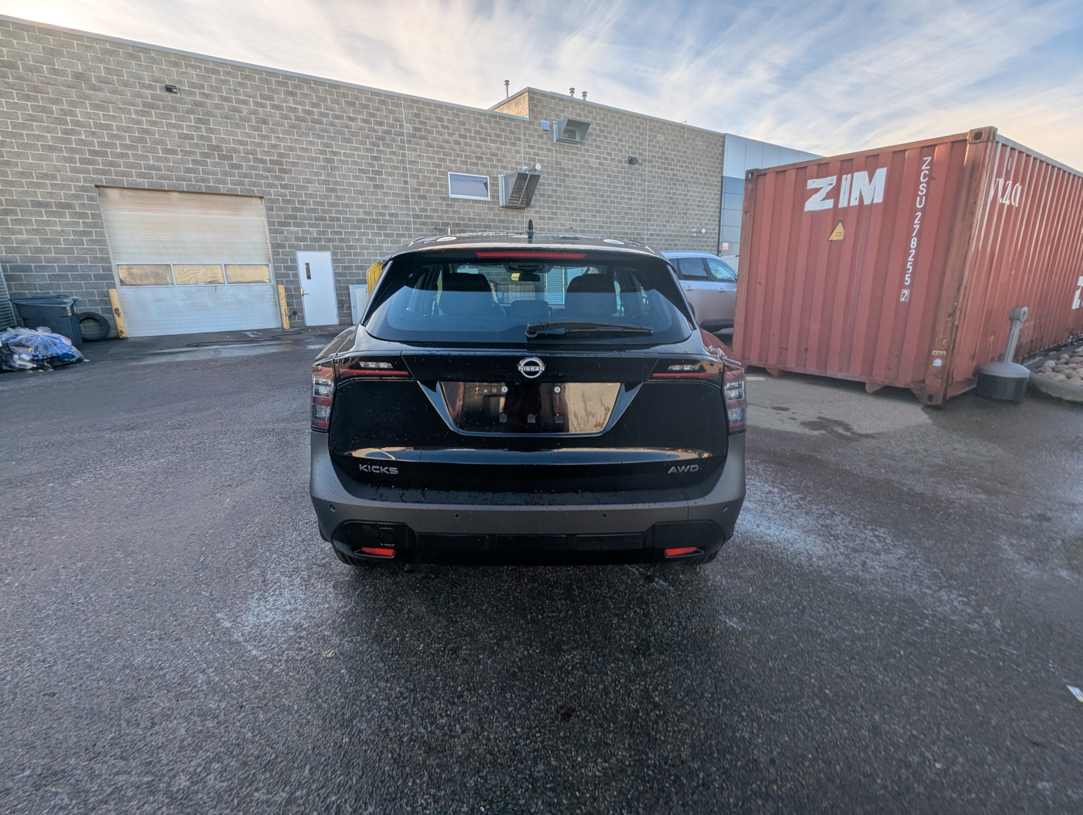 2026 Nissan Kicks S - photo 4