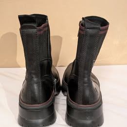 Women's Waterproof Timberland Boot - Size 8.5 - Brand New - photo 3