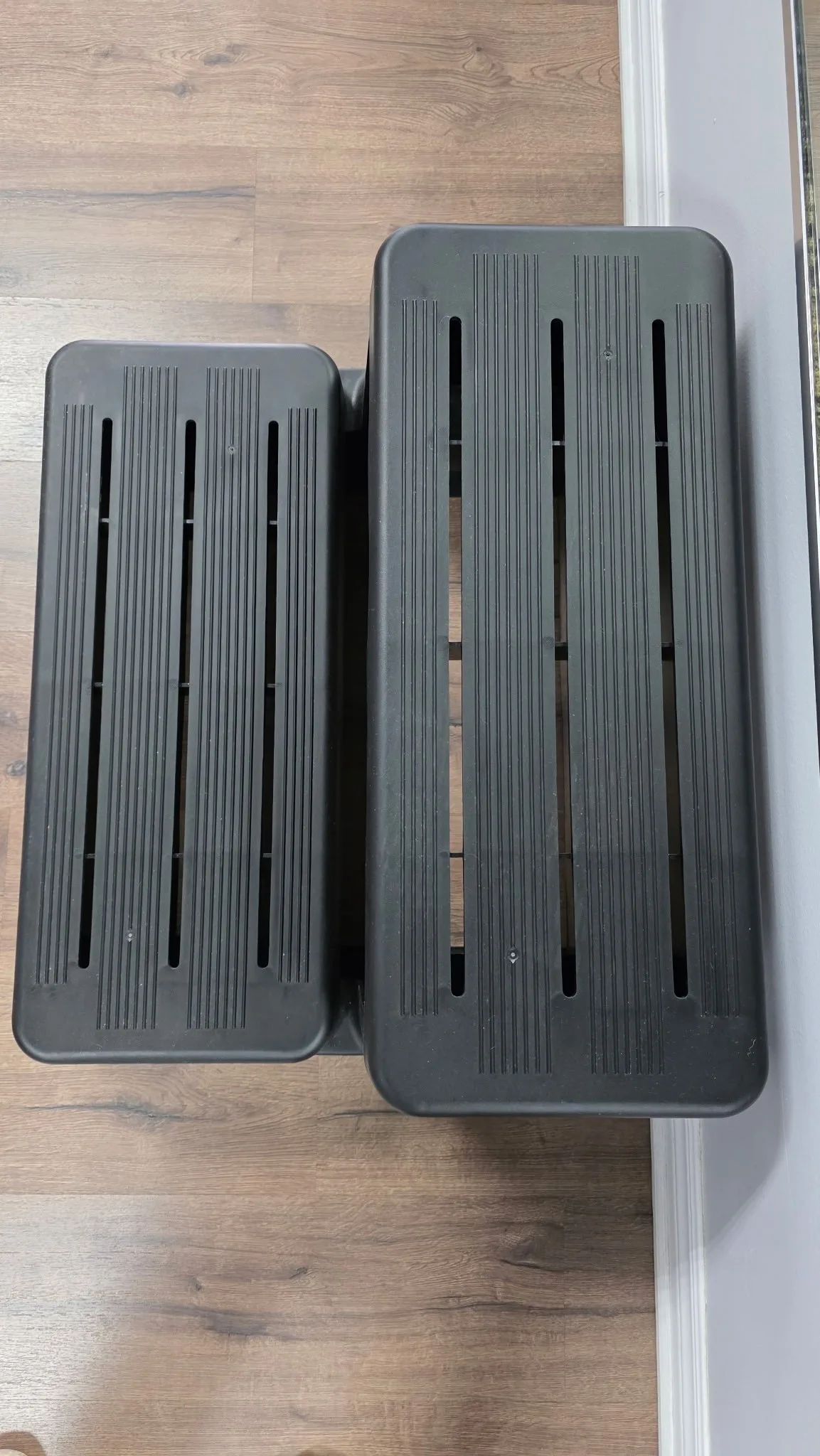 Classic Hot Tub Step — Built to Last image indicator(3)