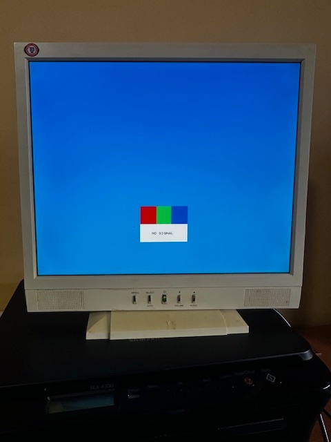 Laptops & computer monitors - photo 5