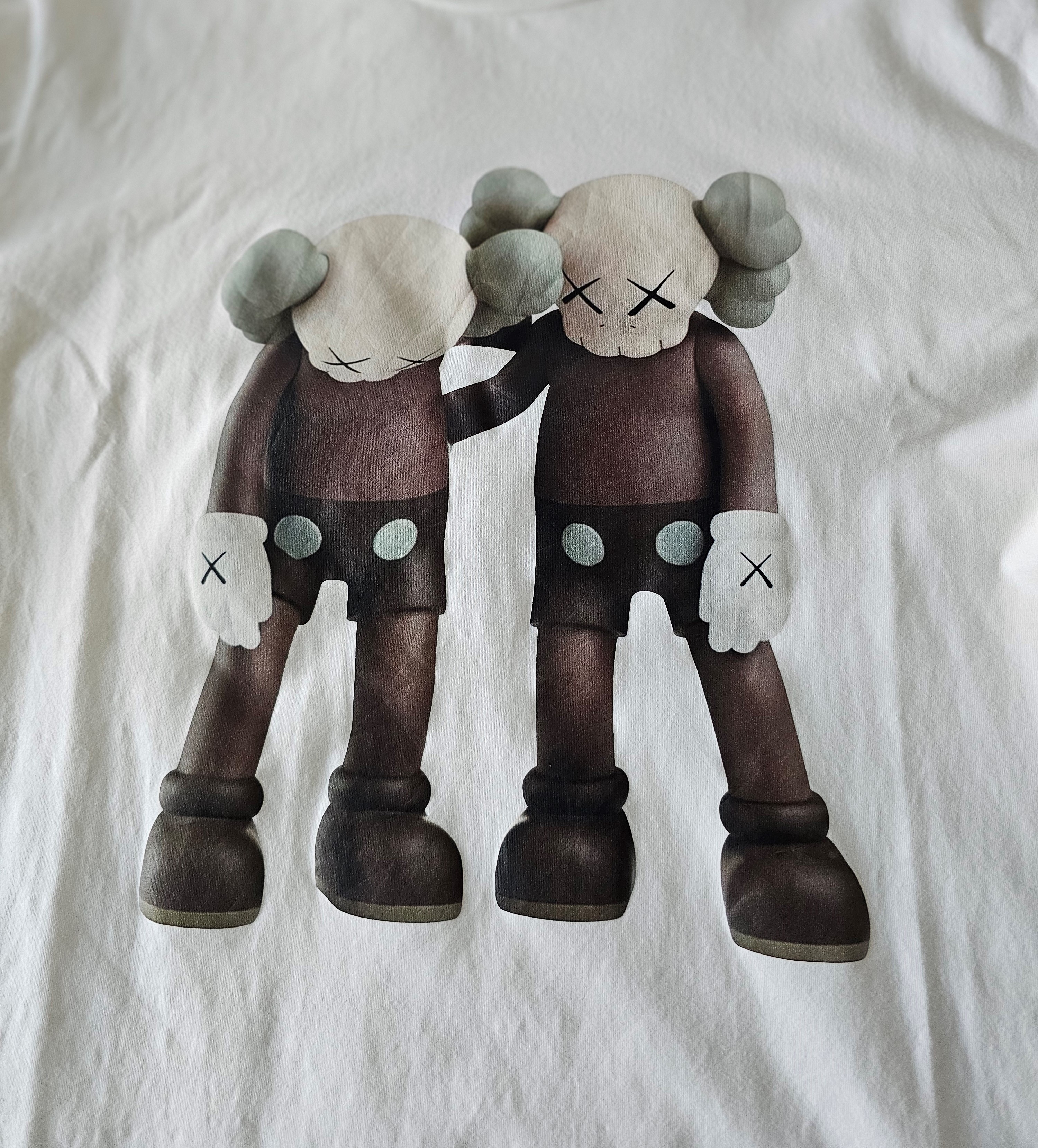 White (Companions Graphic) T-shirt - photo 2