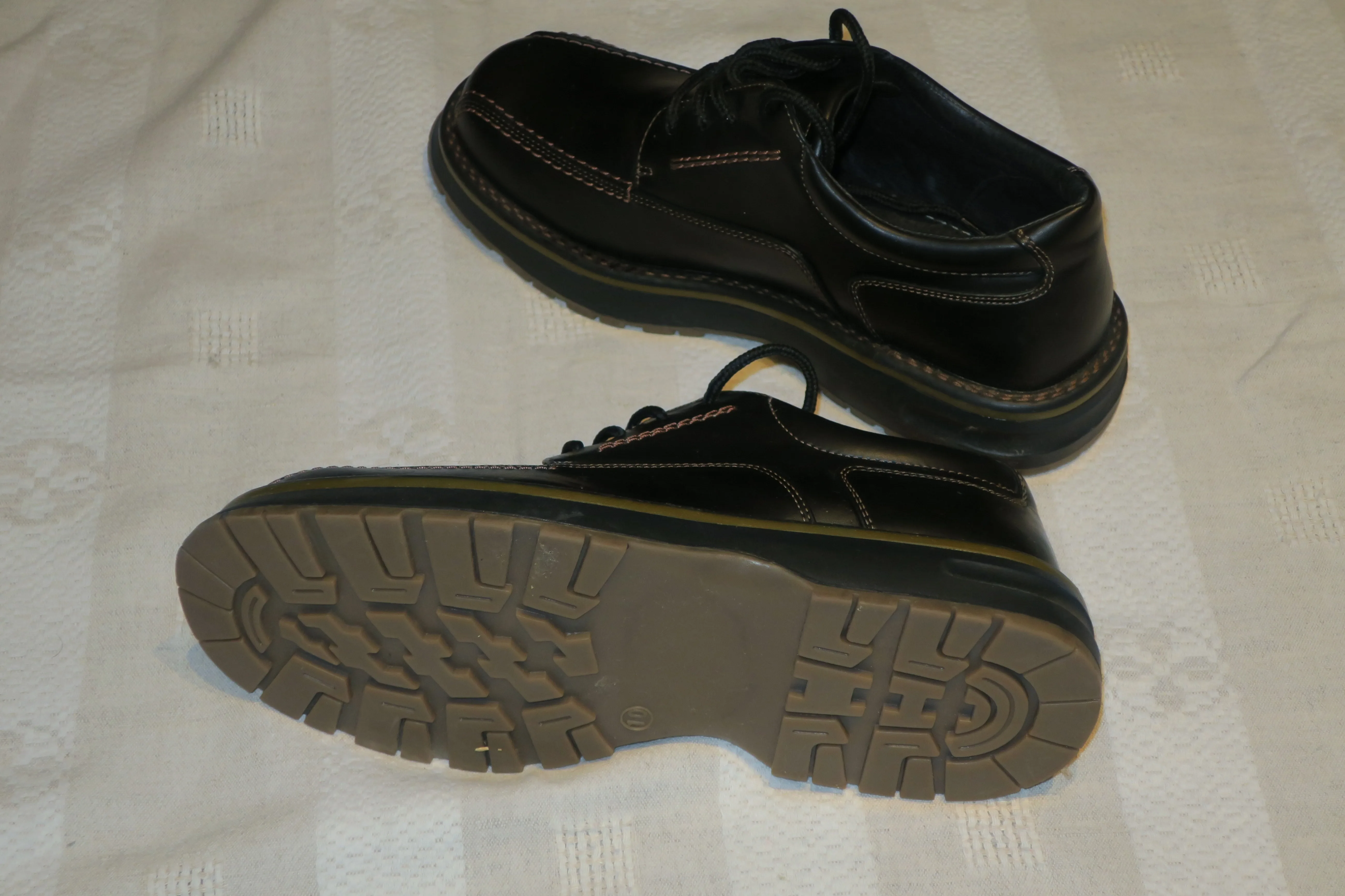 Men's Nevada Shoes Brand NEW image indicator(3)