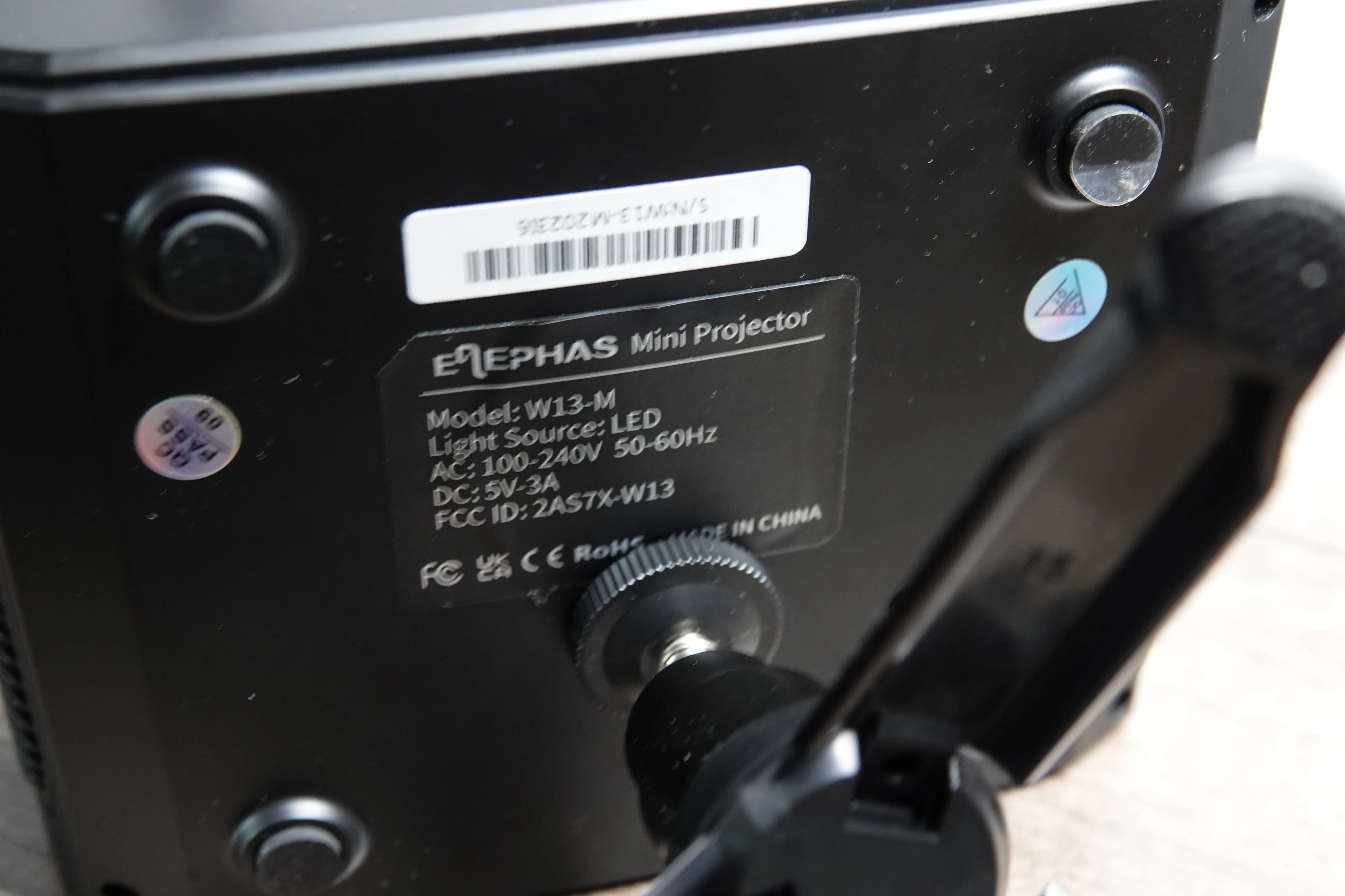 ELEPHAS Mini Projector (W13-M) + Stand & Adapter image indicator(3)