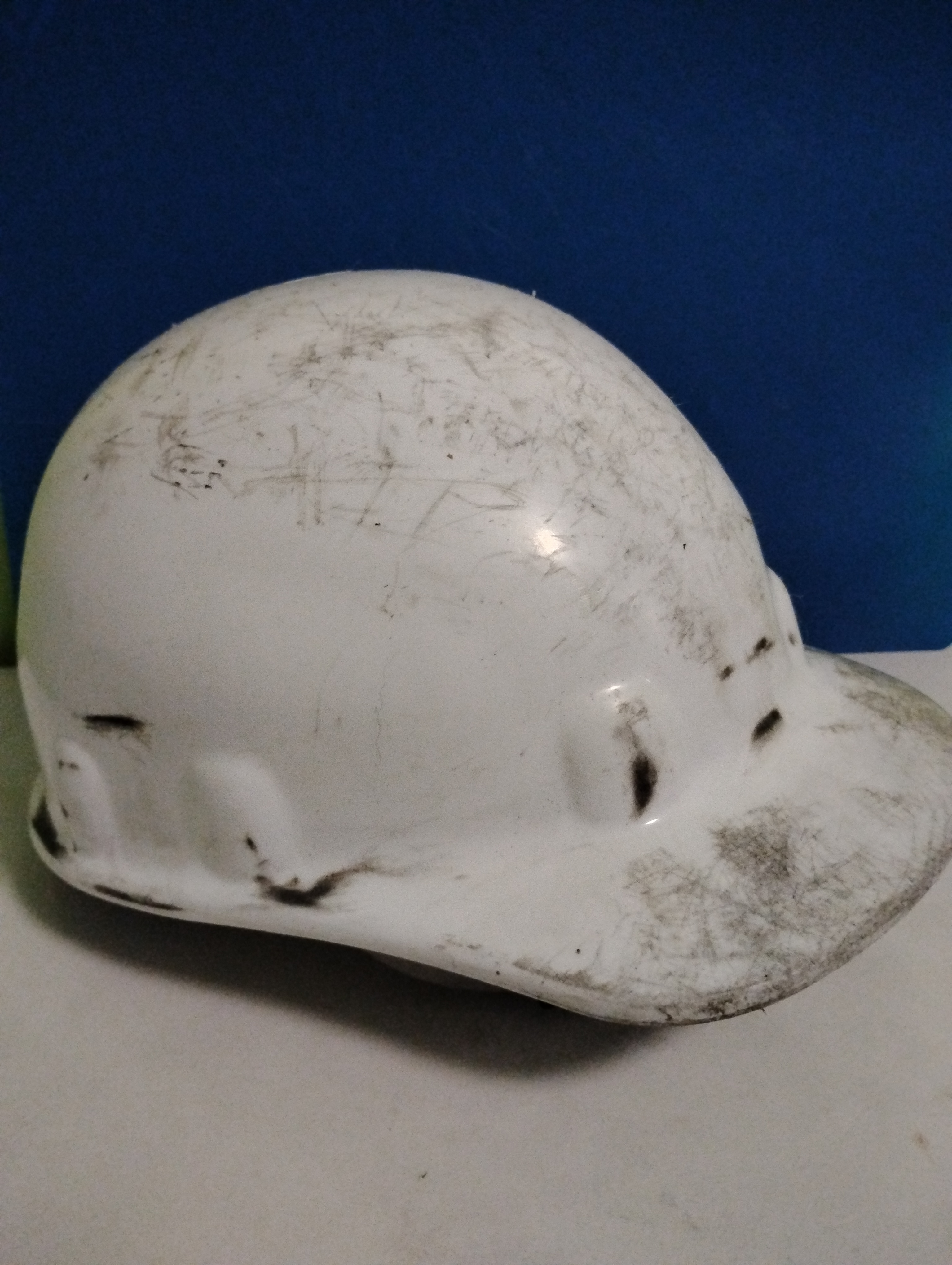Construction Hard Hat – Used, Good Condition