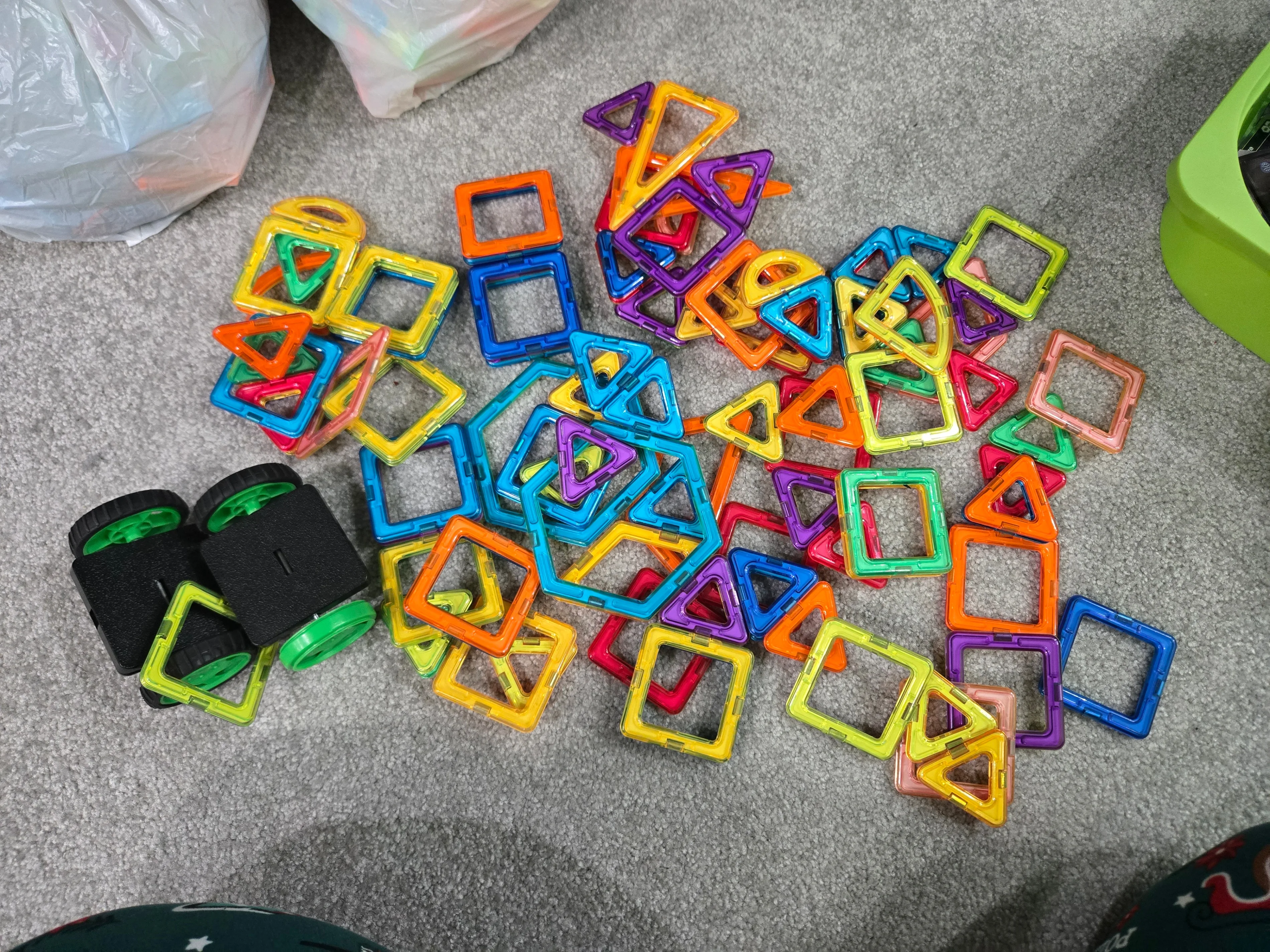 Magnet building blocks thumbnail