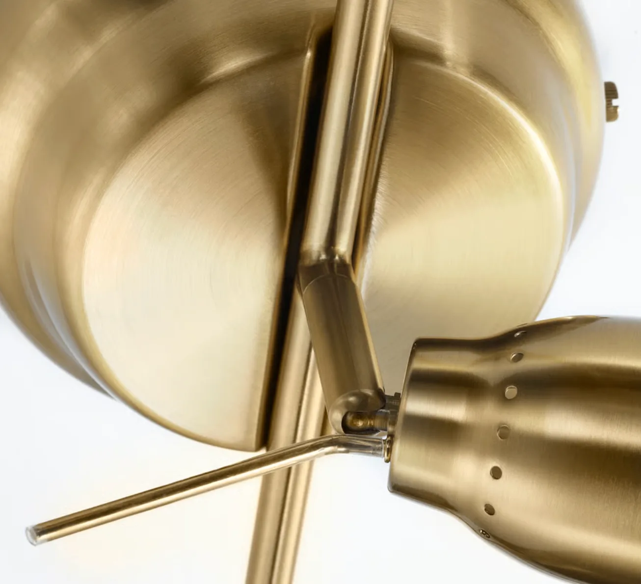 Golden ceiling track 5 spots + Govee GU10 SmartBulb Matter RGBWW image indicator(2)