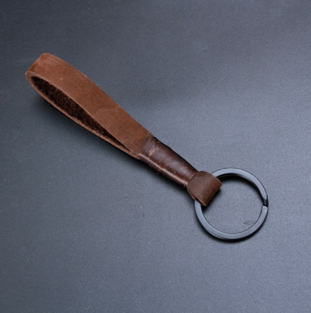 Leather strap keychain - photo 3