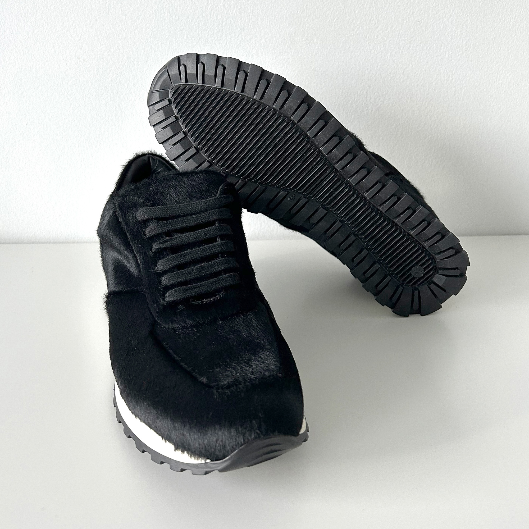 [RARE] Wings+Horns Calf Hair Trainer (US 8.5~9 / EU 42) - photo 4