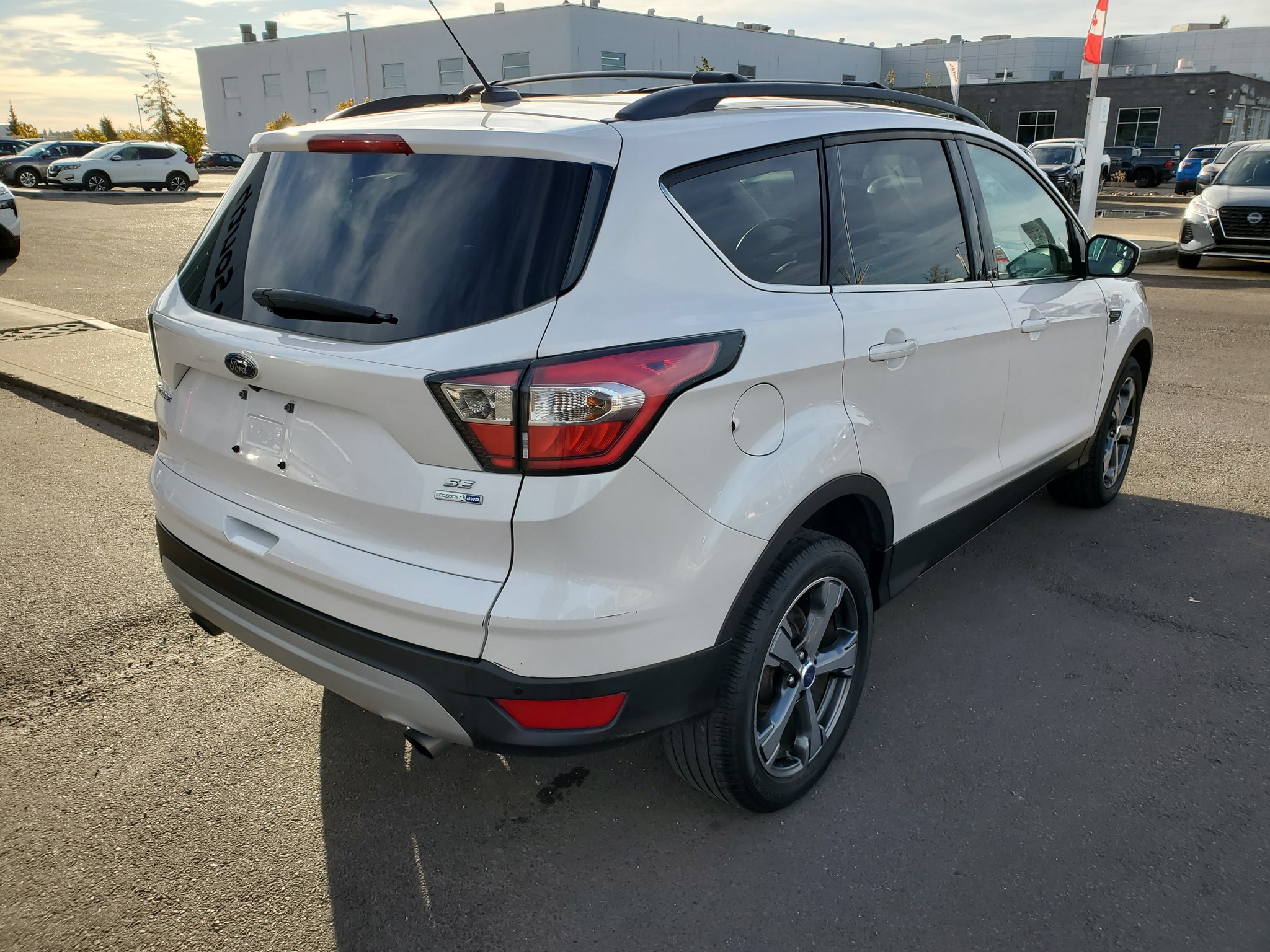 2017 Ford Escape SE - photo 5