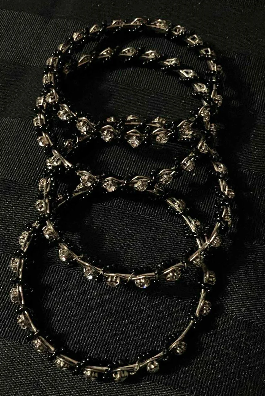 Bracelets Bangles (4 of them)