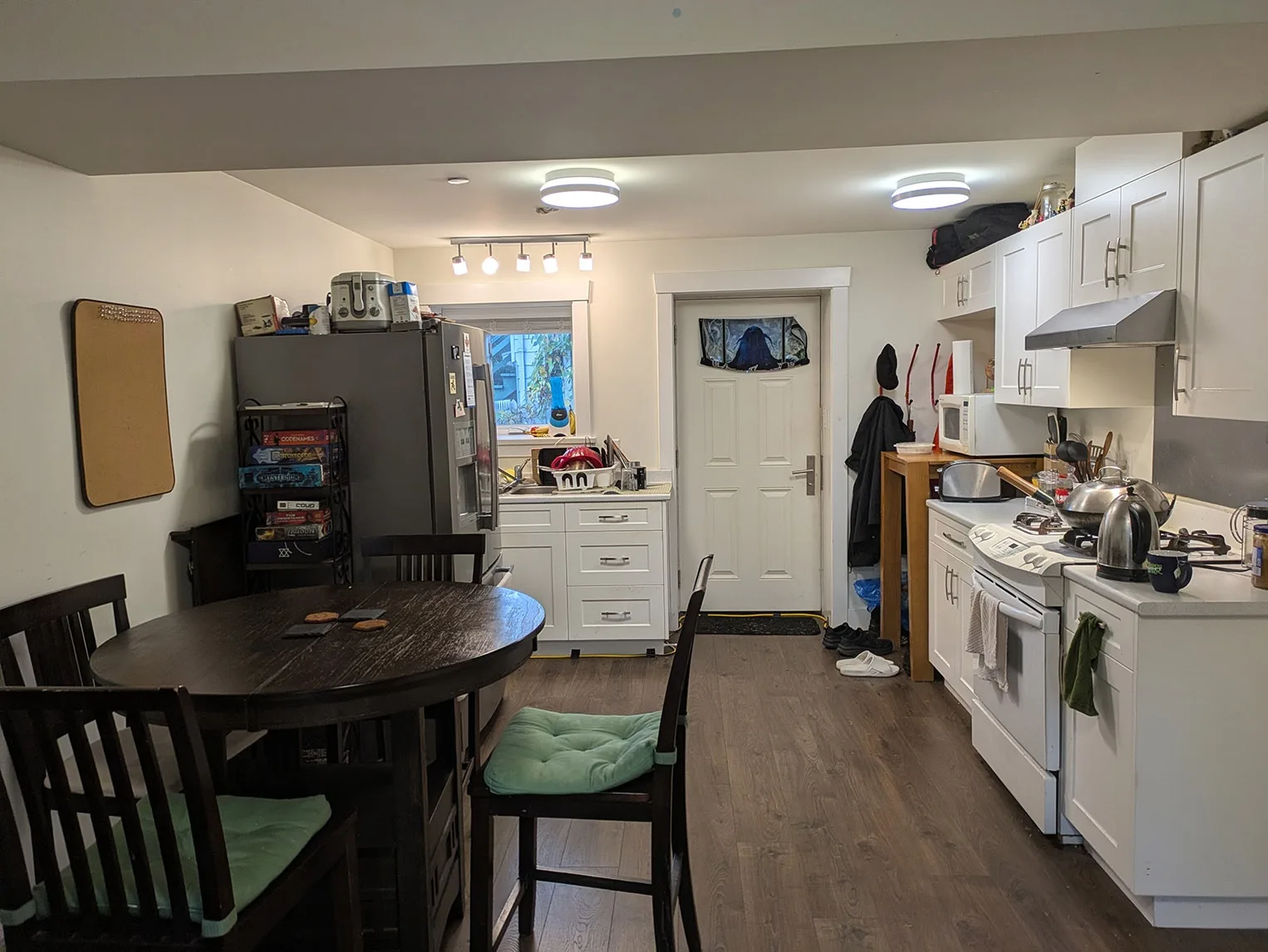 Fully furnished bedroom until June 2026 image indicator(5)