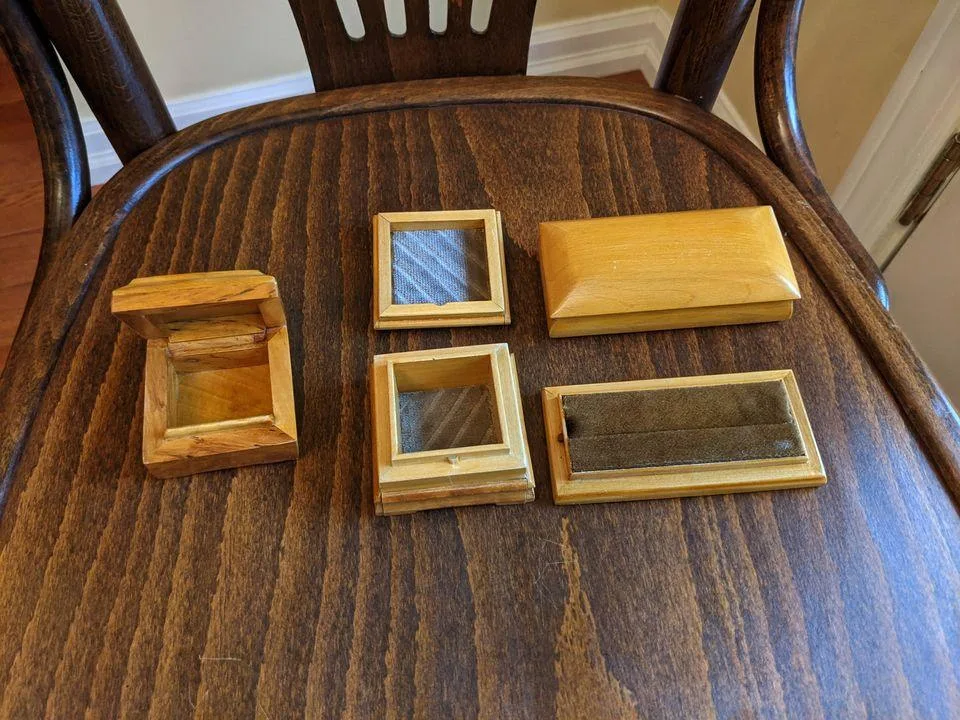 3 vintage wooden jewelry boxes image indicator(2)