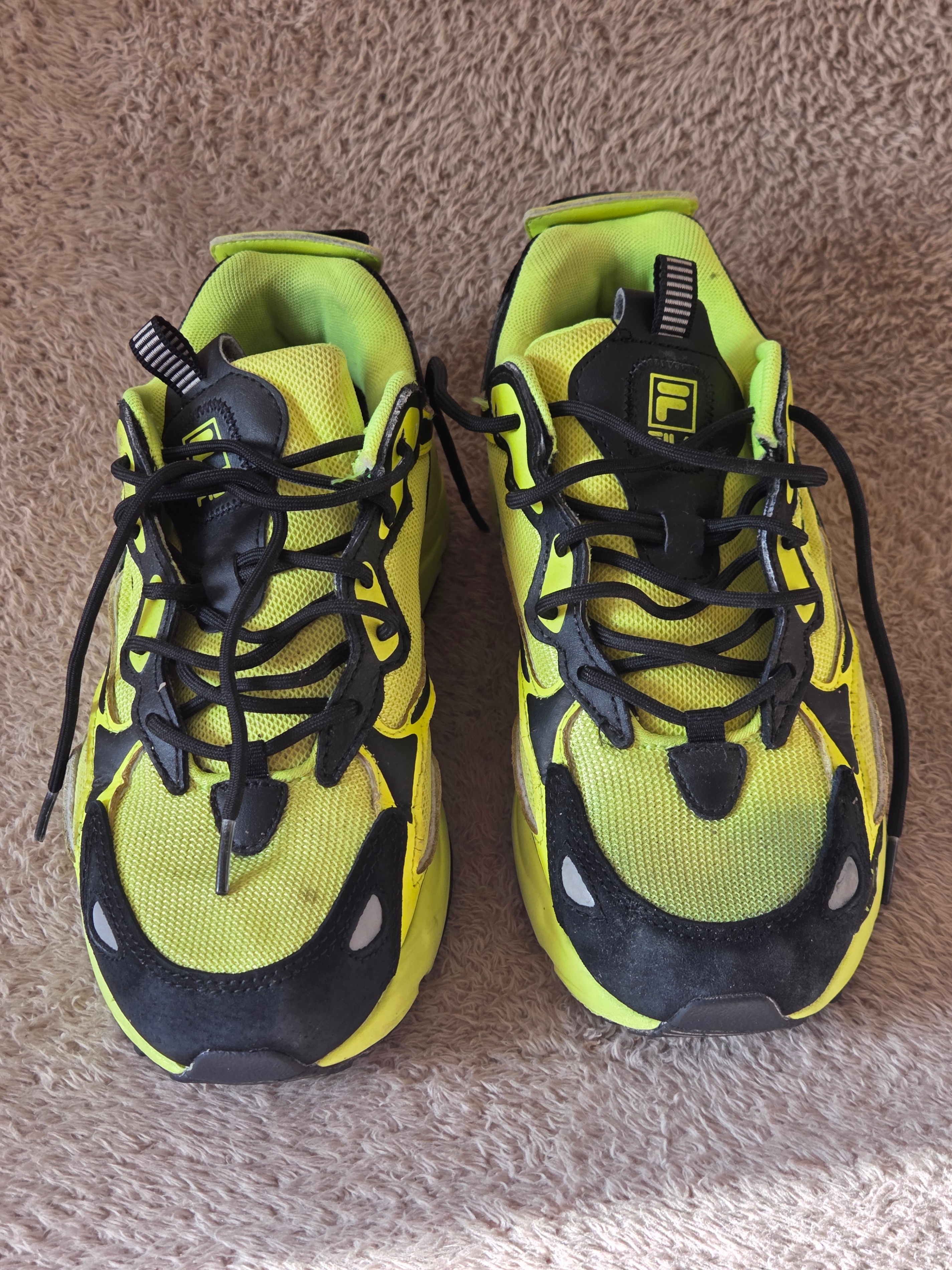 FILA Chunky Sneakers, Men’s US 8 – Neon Yellow - photo 2